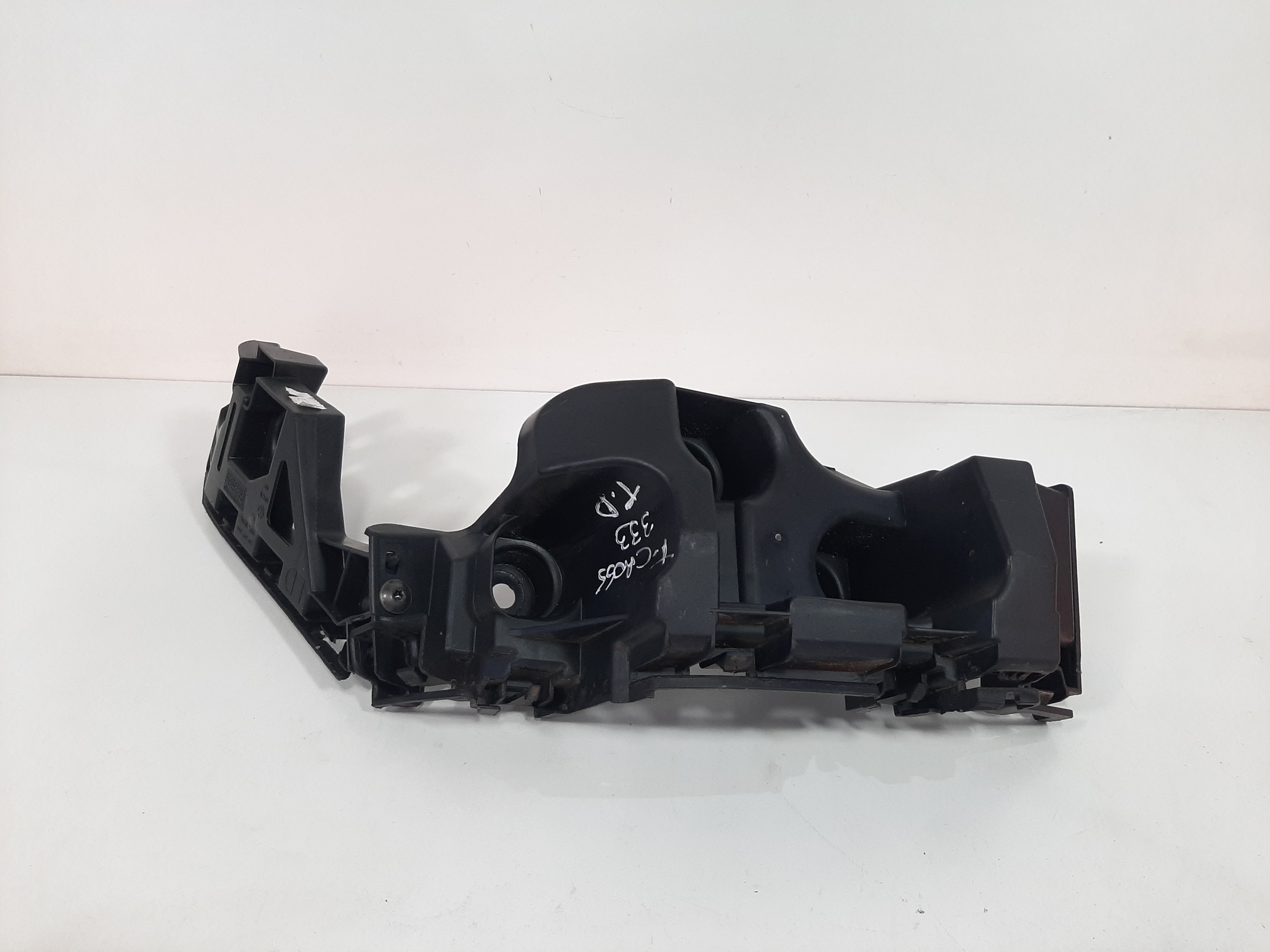 Guia Para-choque Traseiro Direito Vw T-cross 2019 2020 2022 1