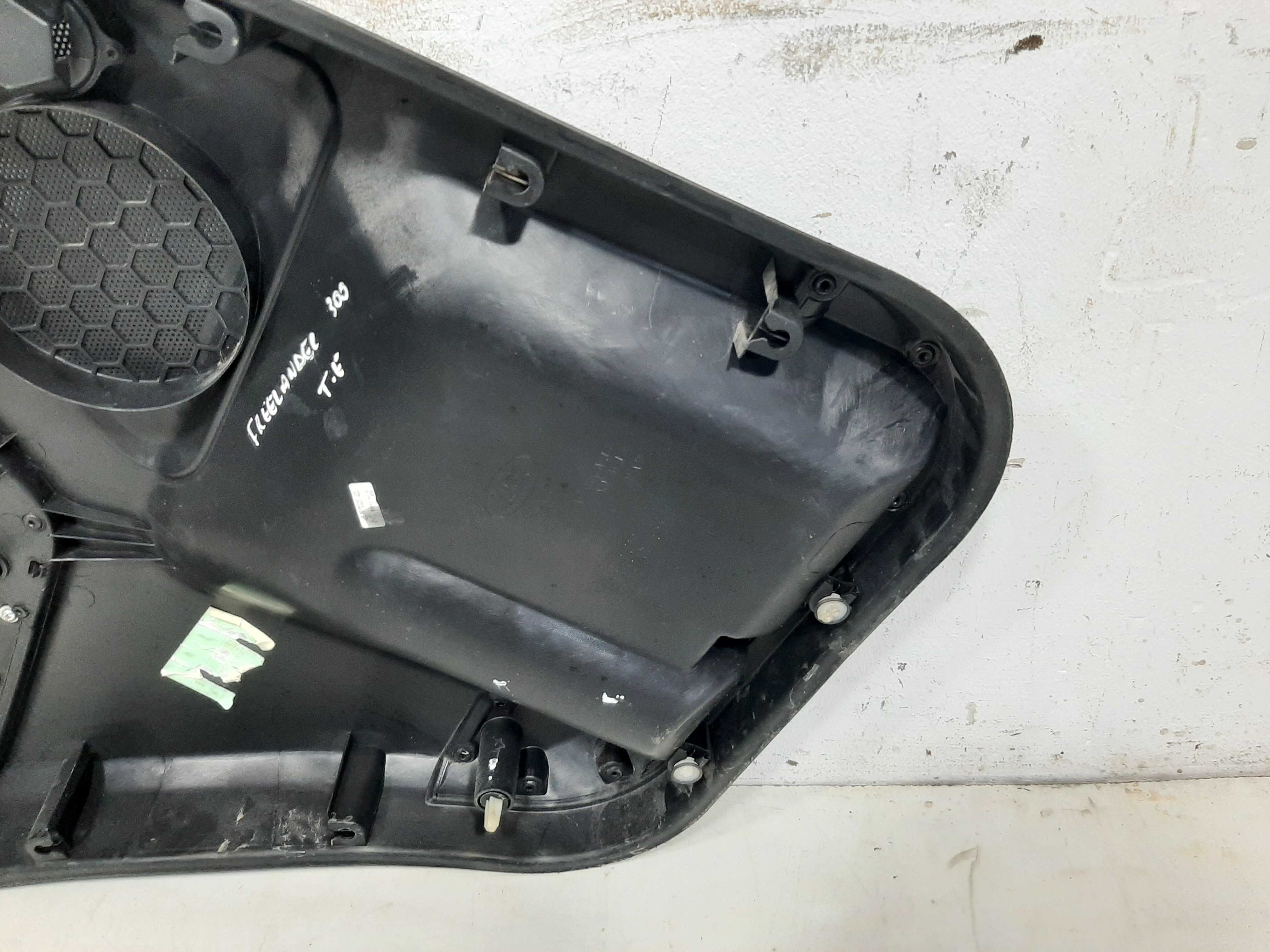 Forro De Porta Traseiro Esquerdo Freelander 2 2006 A 2012 4