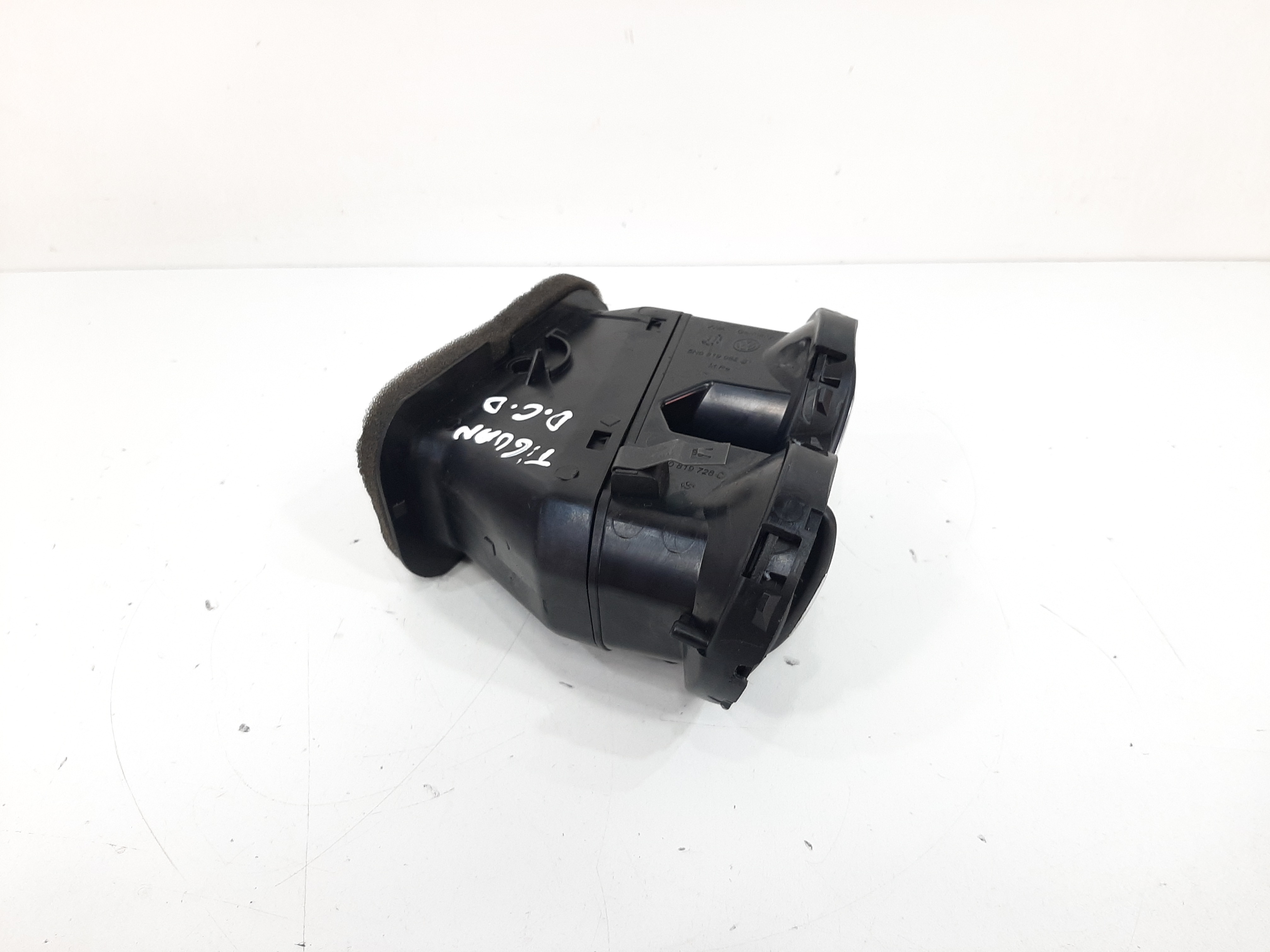 Difusor Ar Dianteiro Direito Central Vw Tiguan 2012 A 2017 4