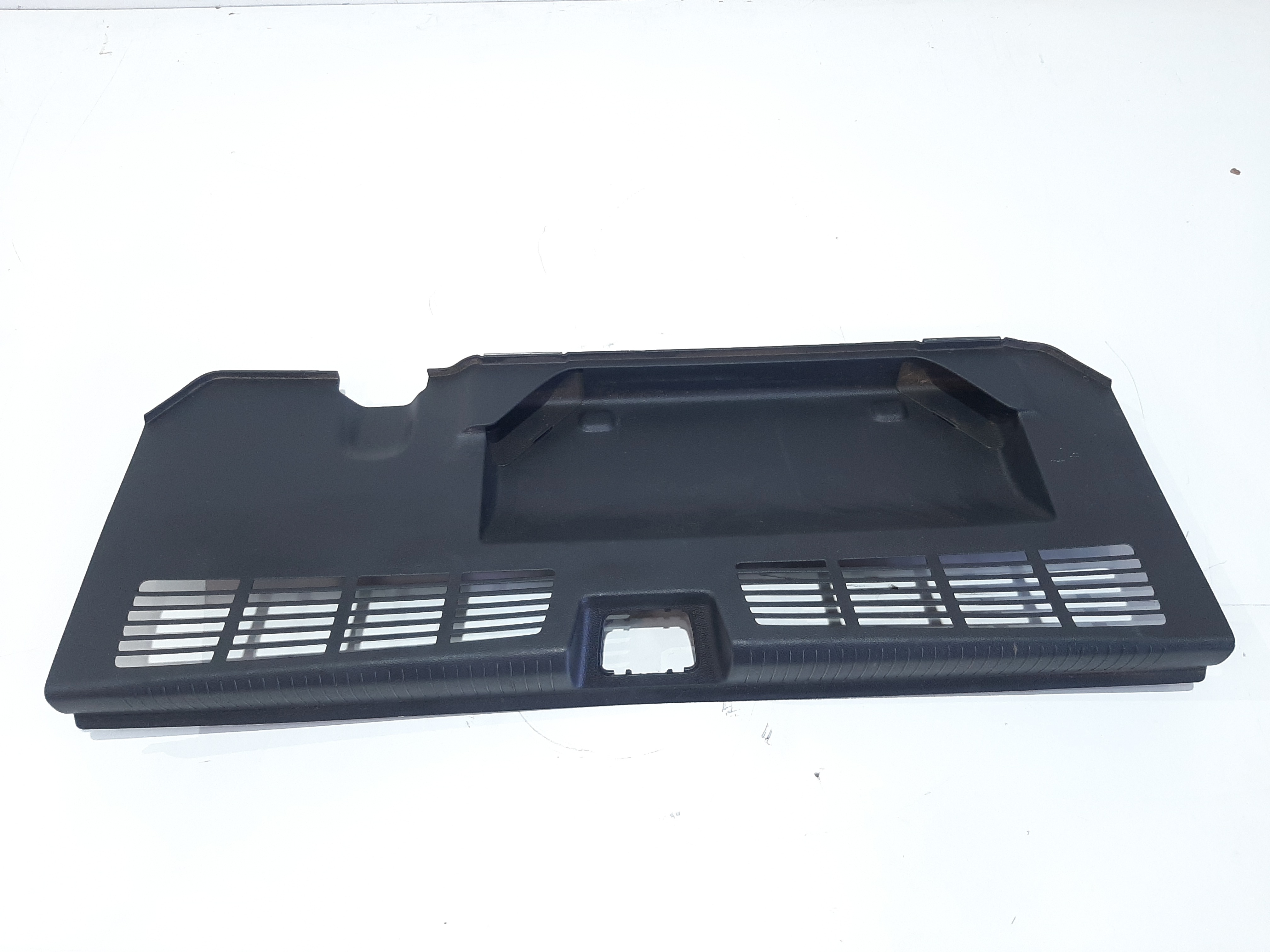 Acabamento Interno Porta Malas Gm Cruze Hatch 2017 A 2023 7
