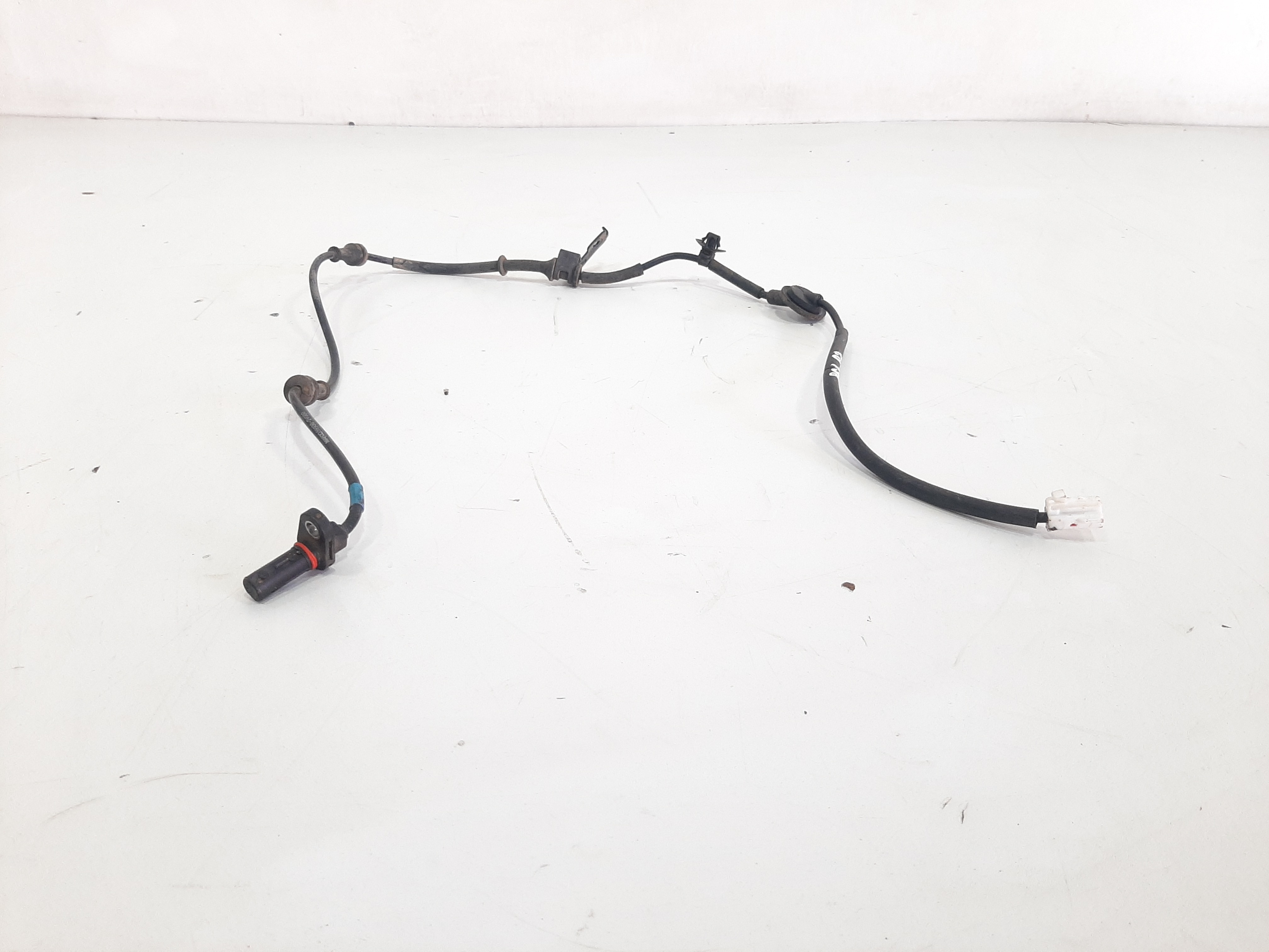 Sensor Abs Traseiro Direito Hyundai Veloster 2012 2013 6