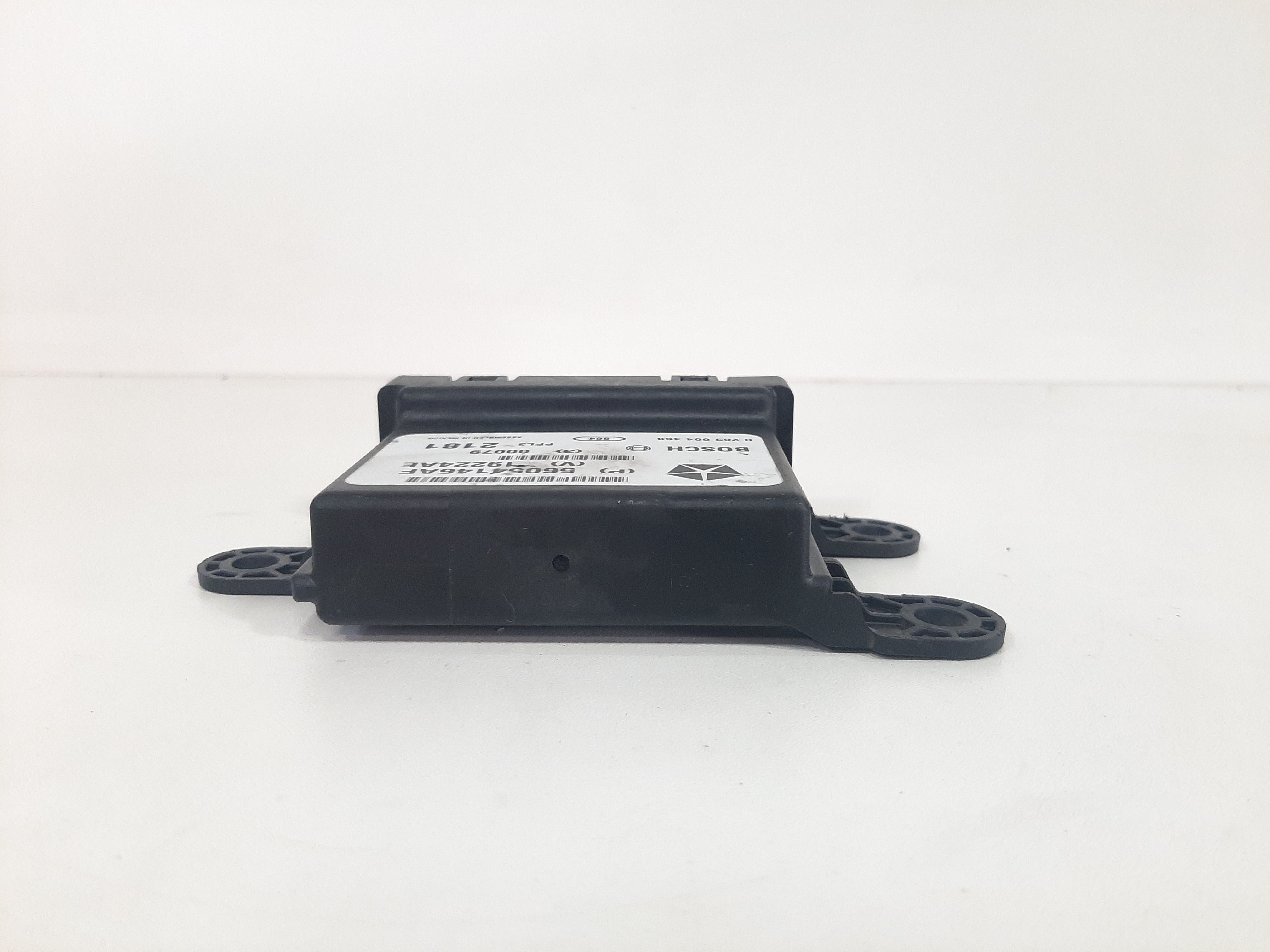 Modulo  Estacionamento Grand Cherokee 2011 2012 2013 A 2015 3