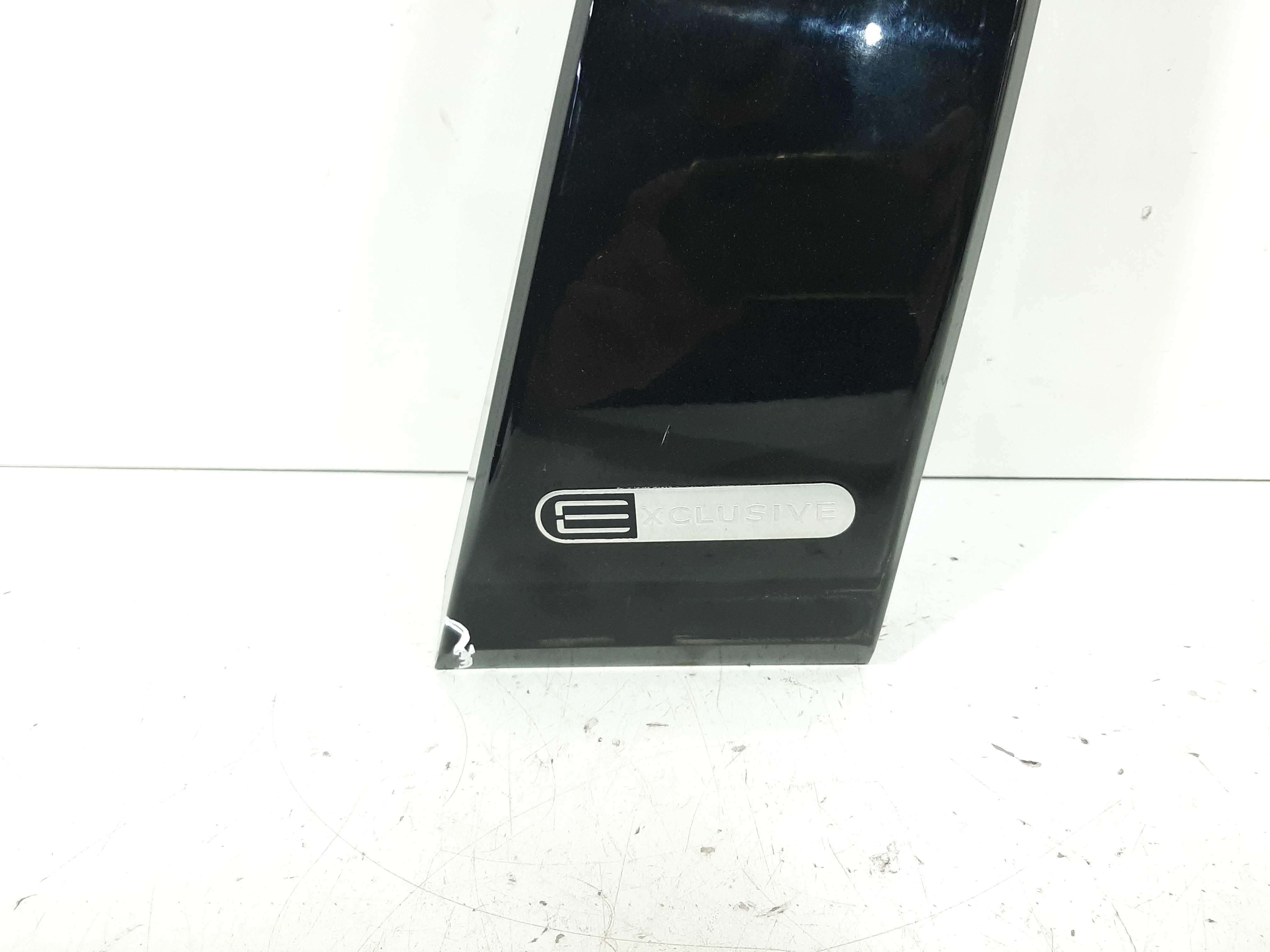 Coluna Externa Esquerda Citroen C4 07 A 2013 Com Detalhe 3
