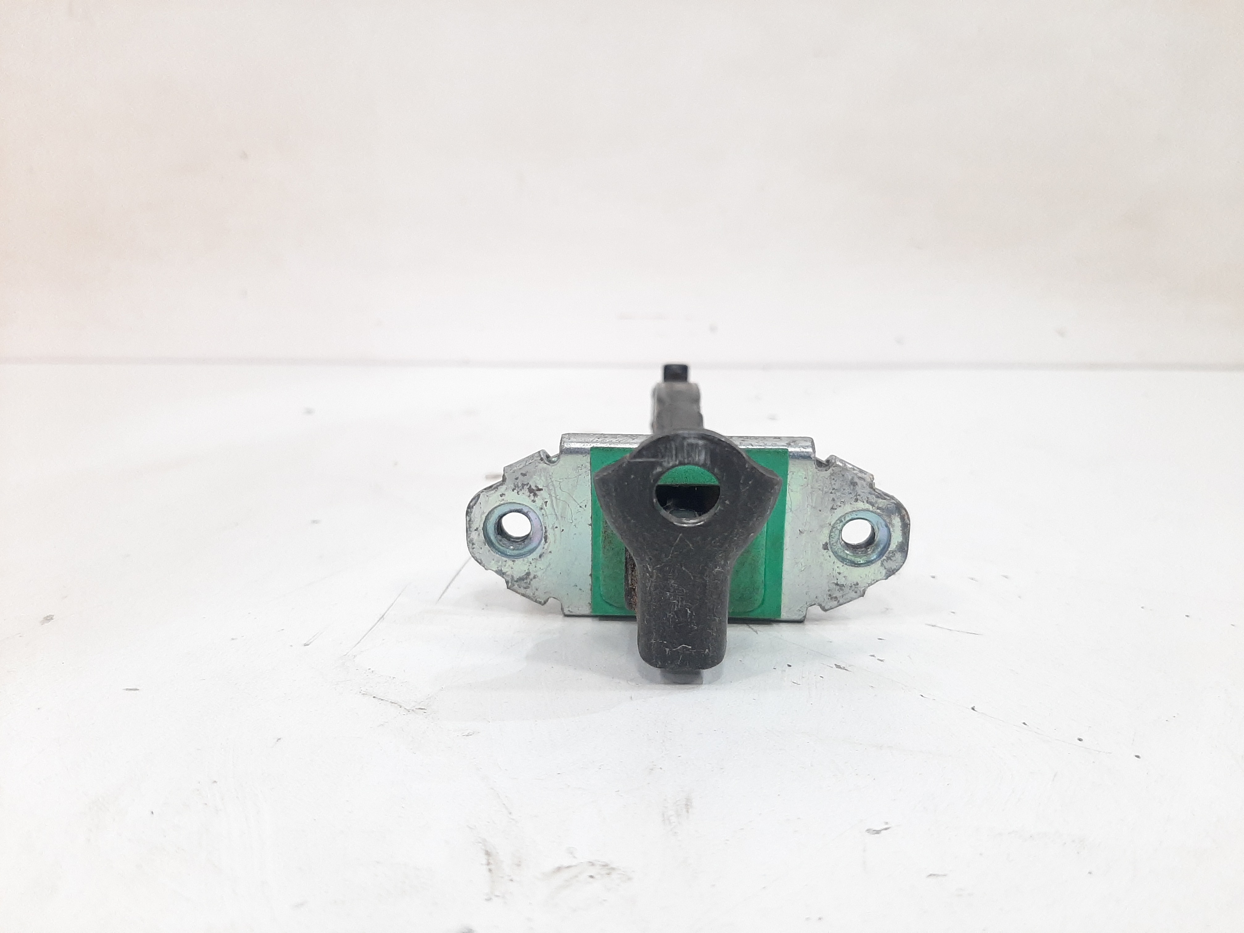 Limitador Porta Traseira Direita Kia Cerato Sx3 2009 A 2013 8