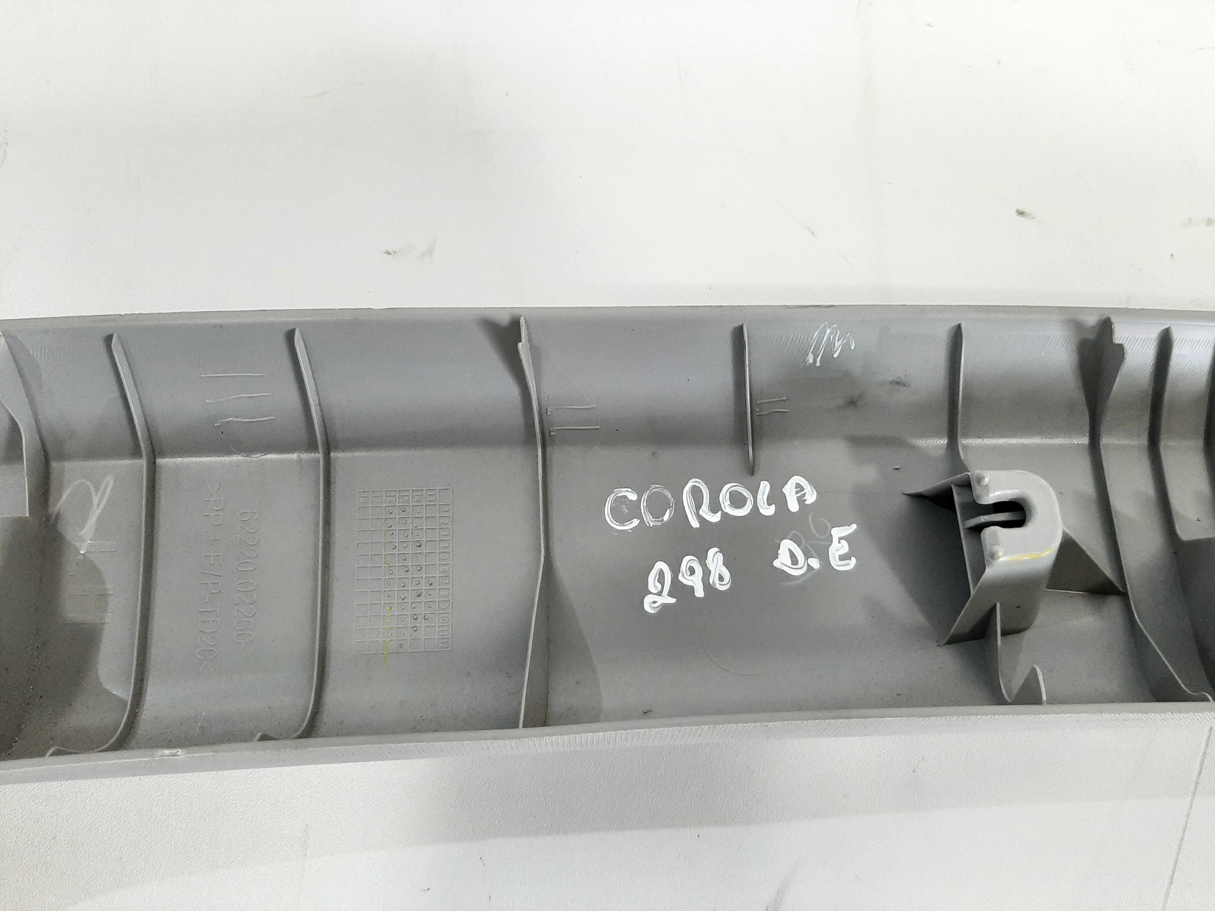 Acabamento Coluna Dianteiro Esquerdo Corolla Xei 2014 A 2017 2