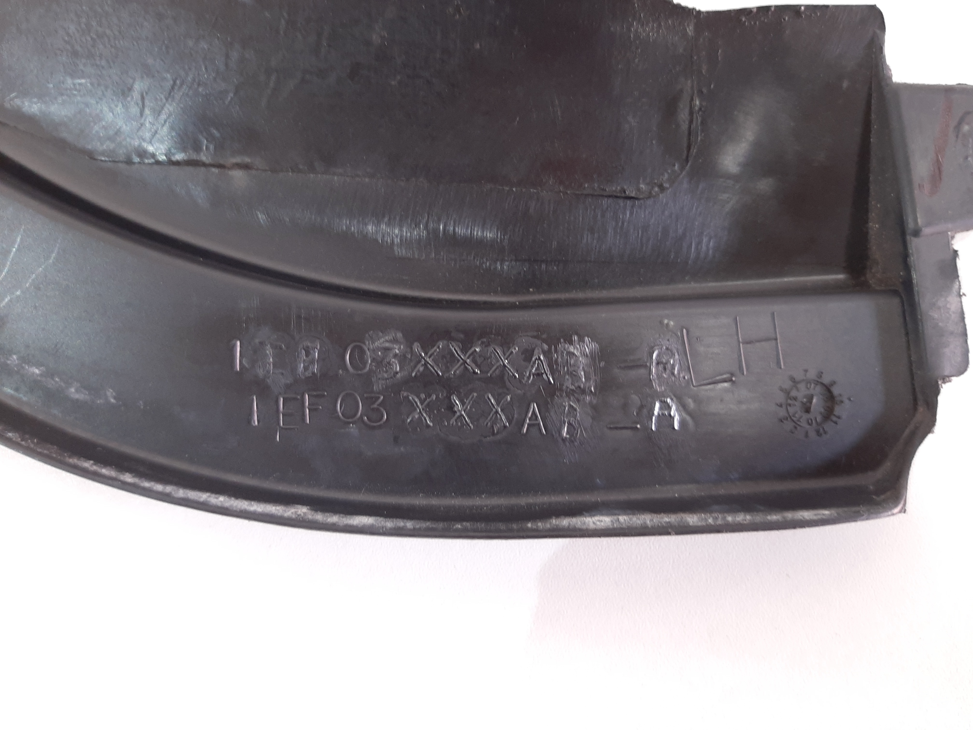 Moldura Arco Porta Dianteira Esquerda Freemont 2012 A 2016 6
