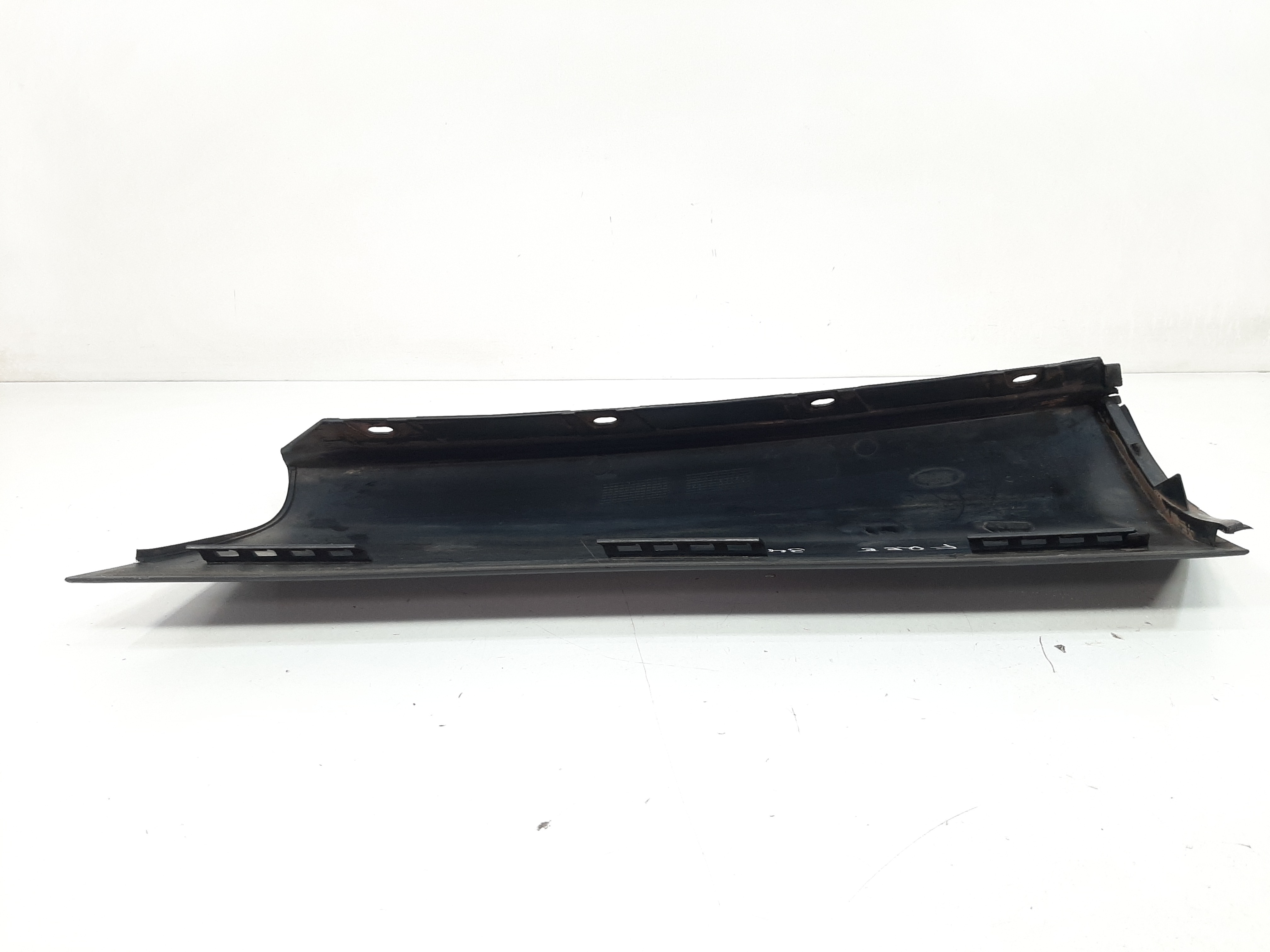 Moldura Coluna Traseira Direita Freelander 2 2007 A 2012 3