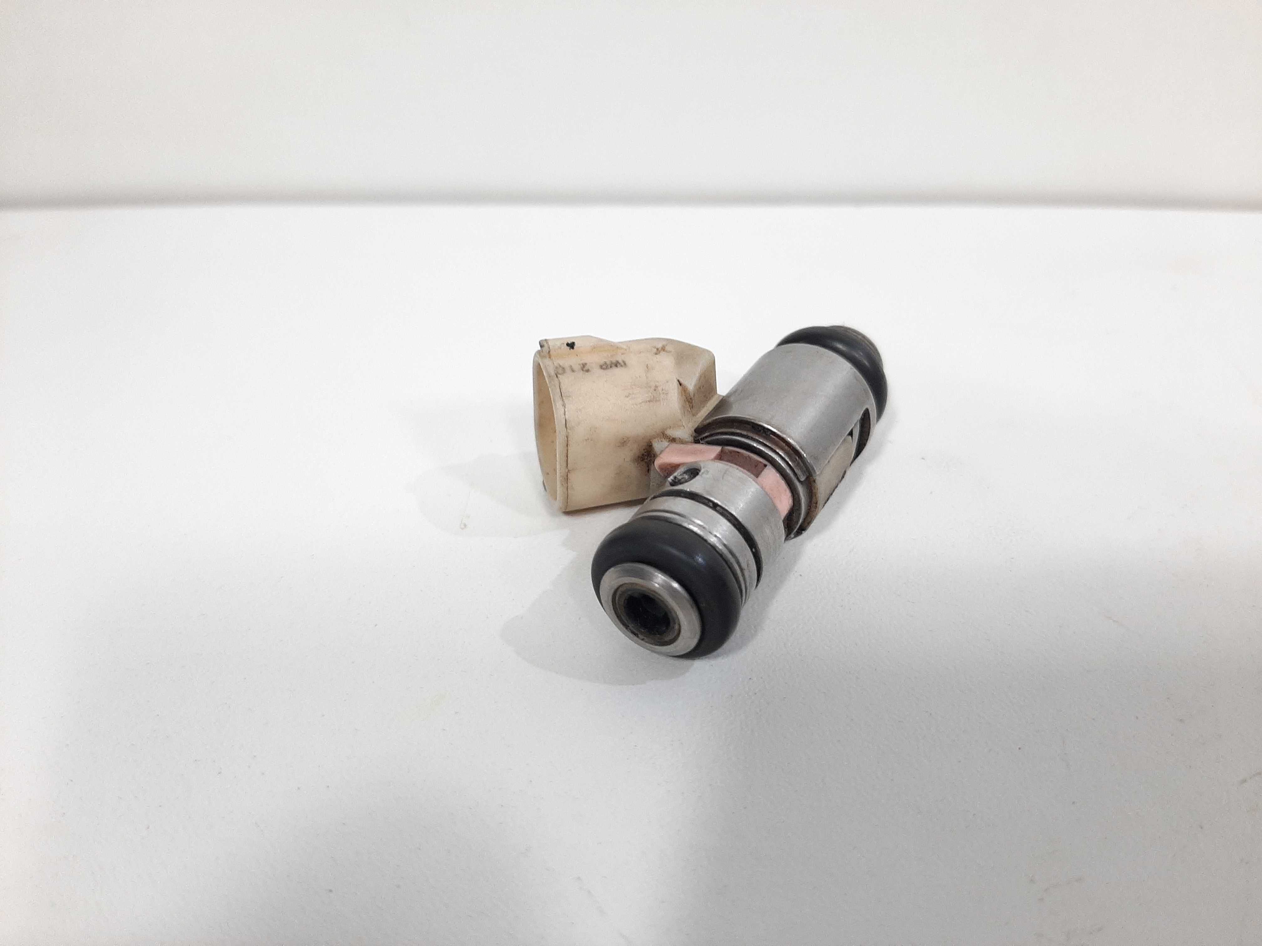 Bico Injetor Citroen C4 2.0 16v 2009 2010 2011 2012 2013 3