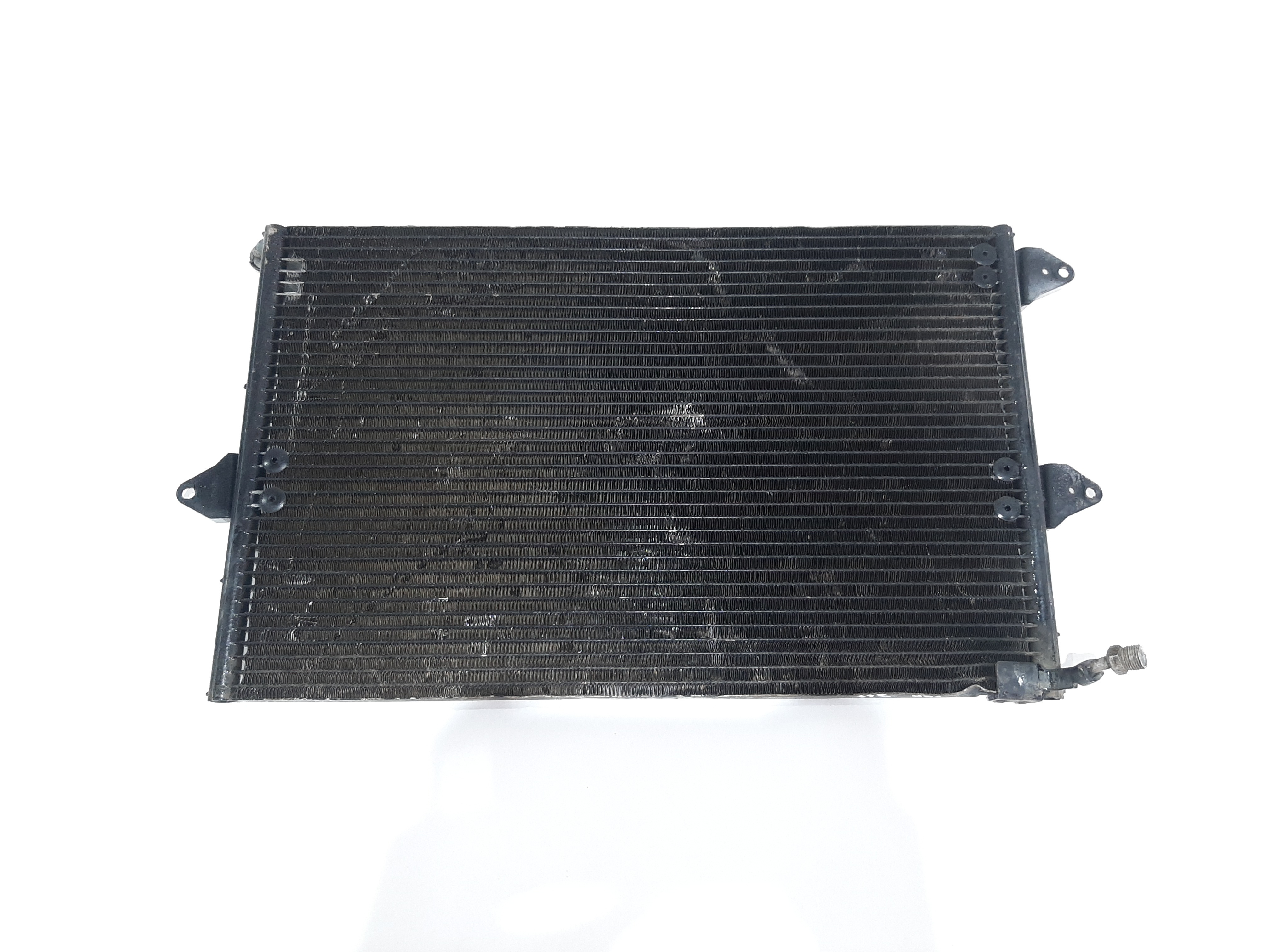 Condensador Vw Volkswagen Van Ap 1.6 1999 2000 2001 2002 4