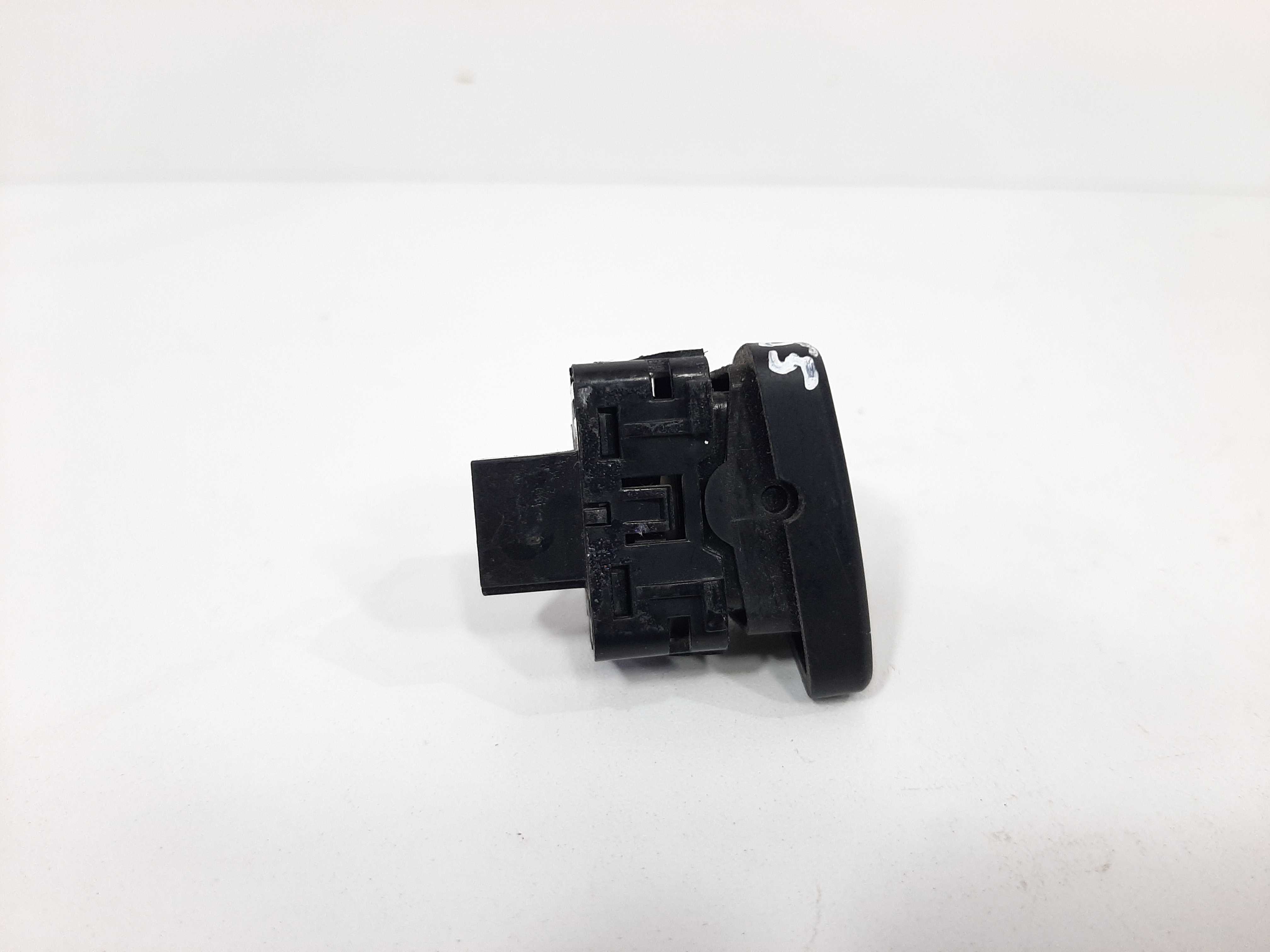 Botão Comando Vidro Elétrico Lado Esquerdo Fiorino 91 A 01 4