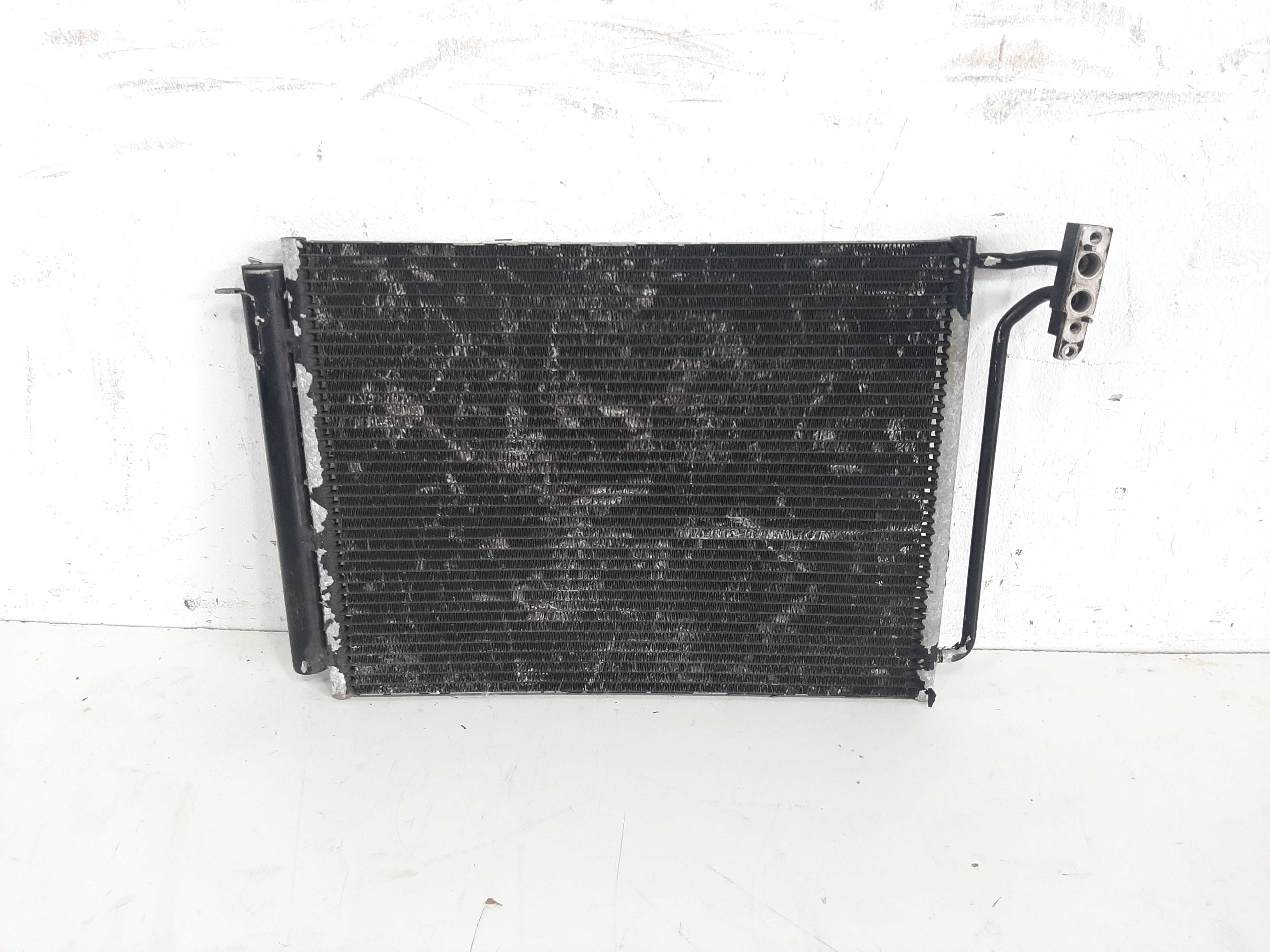 Condensador Ar Condicionado Bmw X5 4.4 V8 2001 2002 A 2006 4
