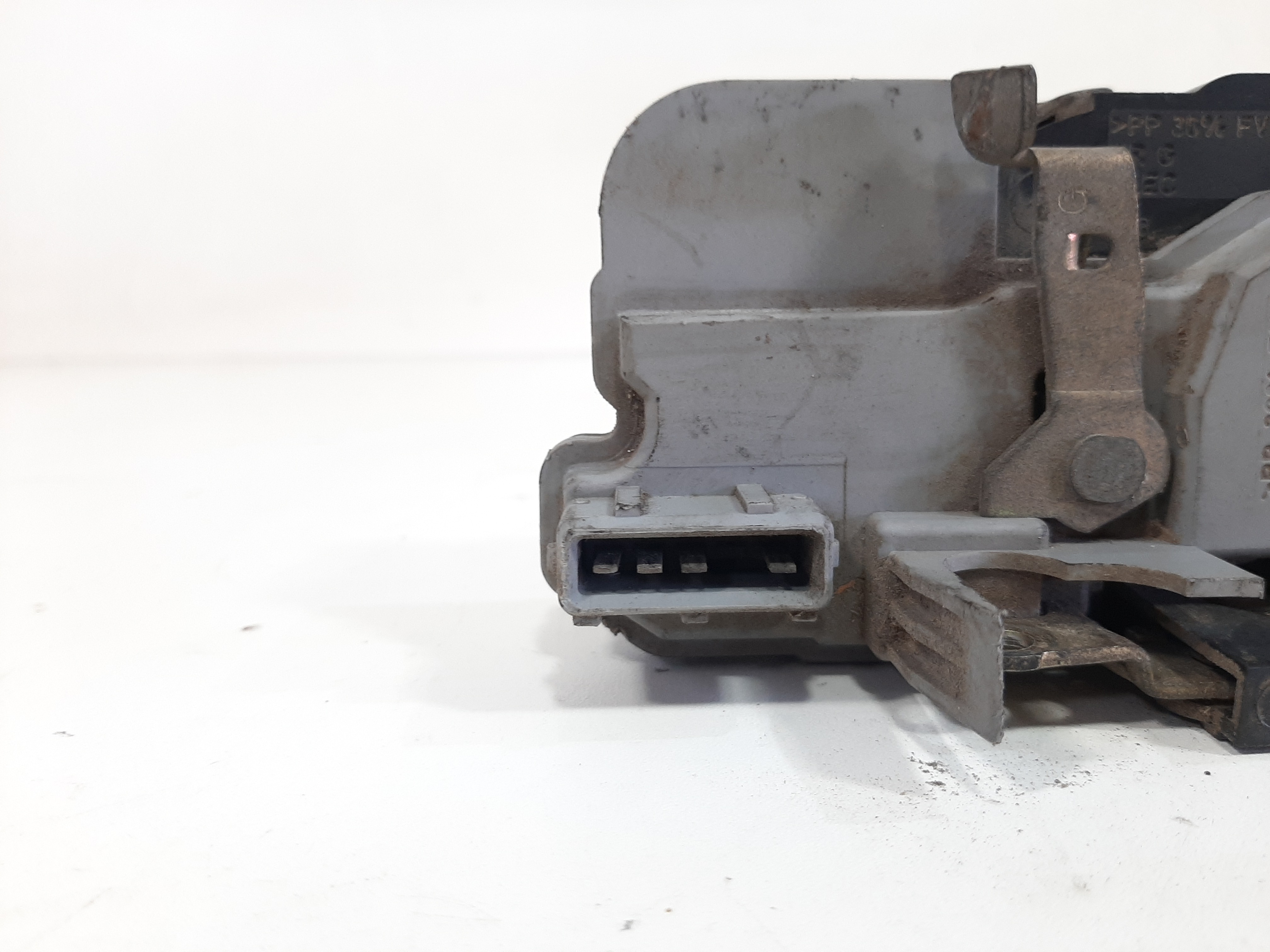 Fechadura Traseira Esquerd Peugeot 206 1999 2000 2001 A 2008 8