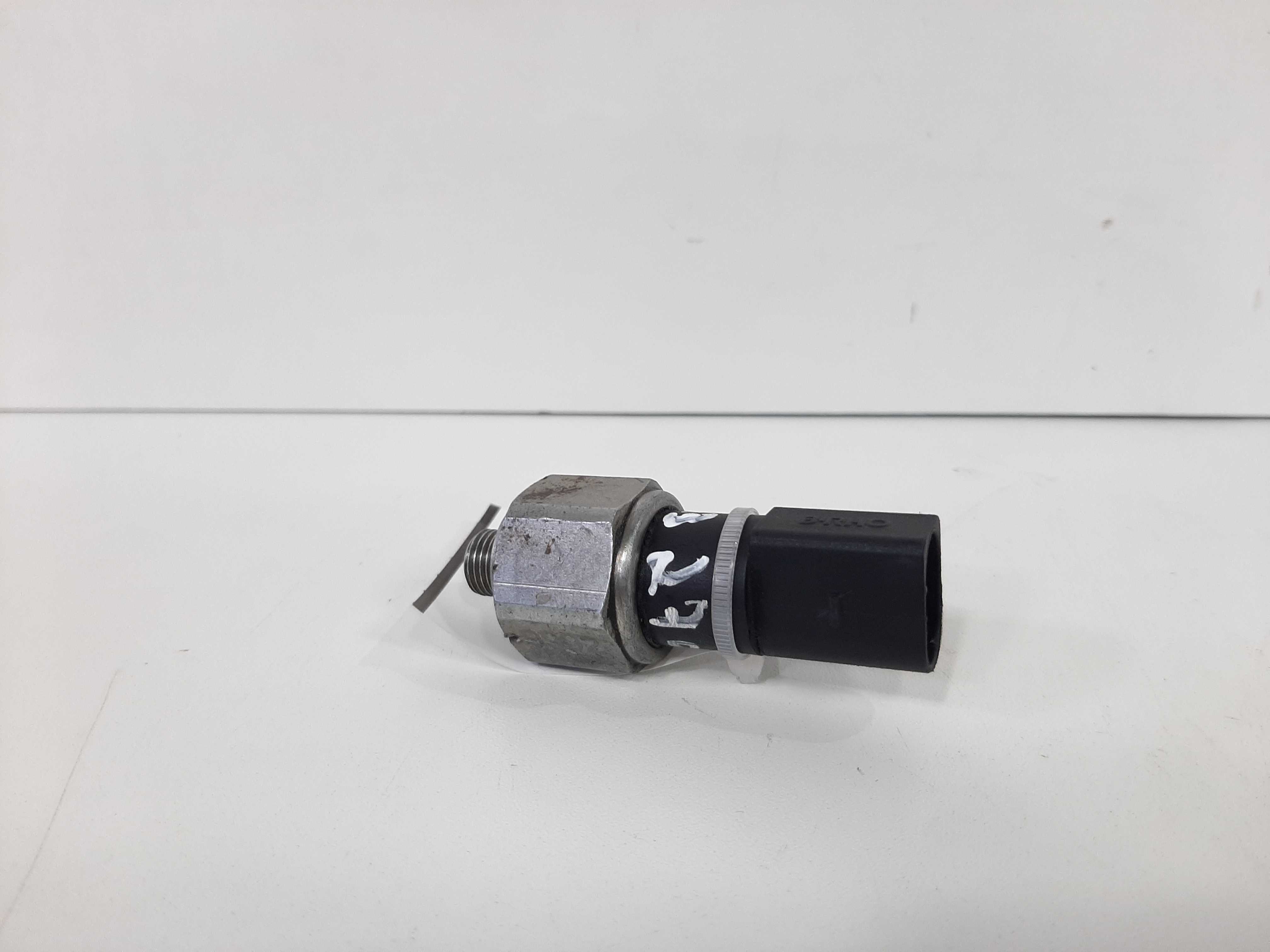 Sensor Bomba Óleo Audi A3 1997 1998 1999 2000 2001 A 2004 4