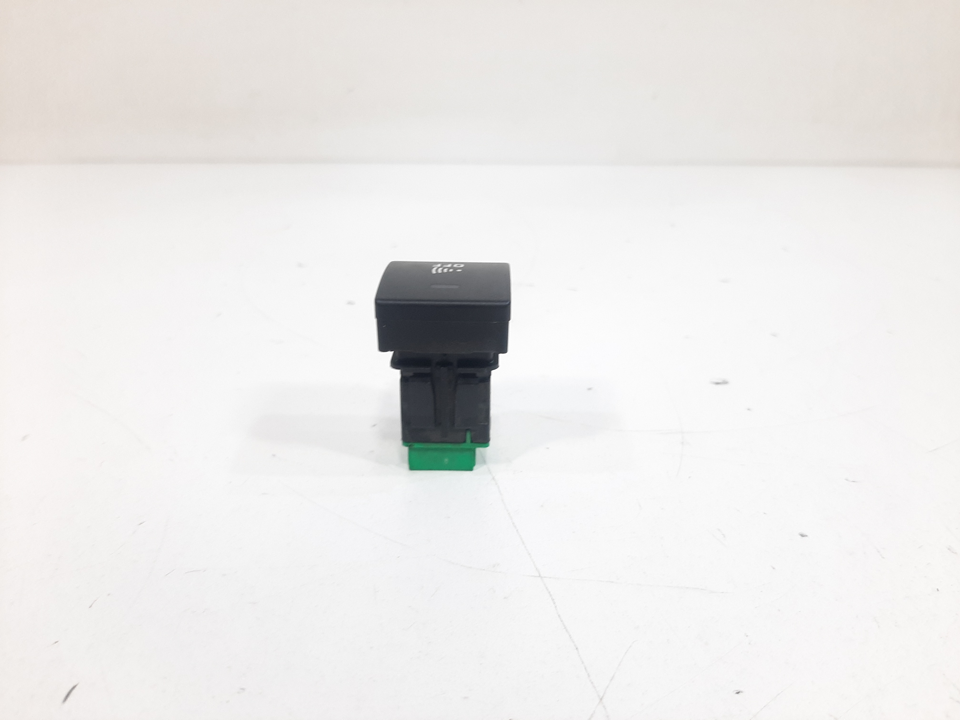 Botão Sensor Estacionamento Citroen C4 2007 2008 2009 A 2013 3