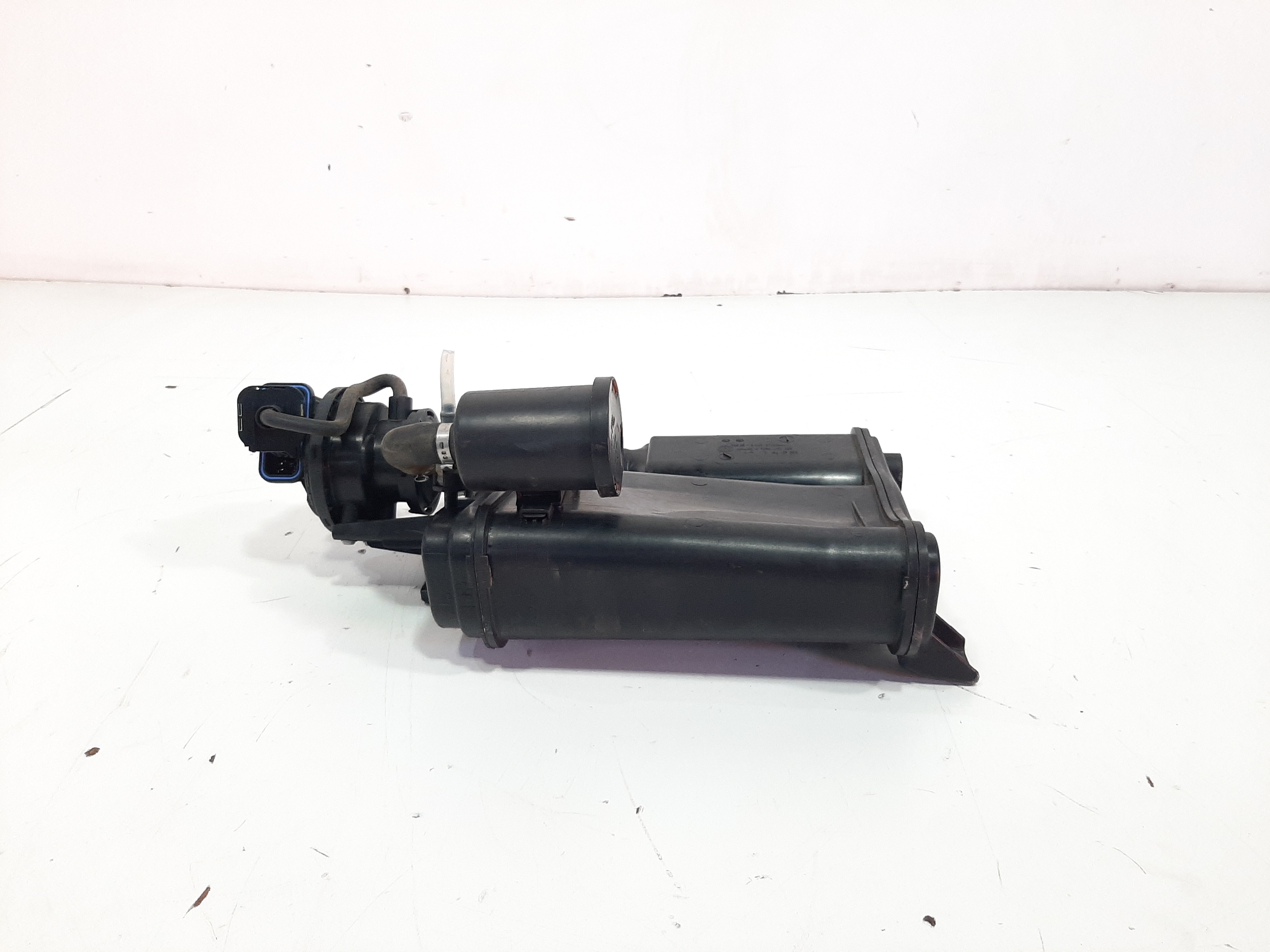 Filtro Canister Vw Tiguan 2013 2014 A 2017 Passat 2.0 Tsi 4