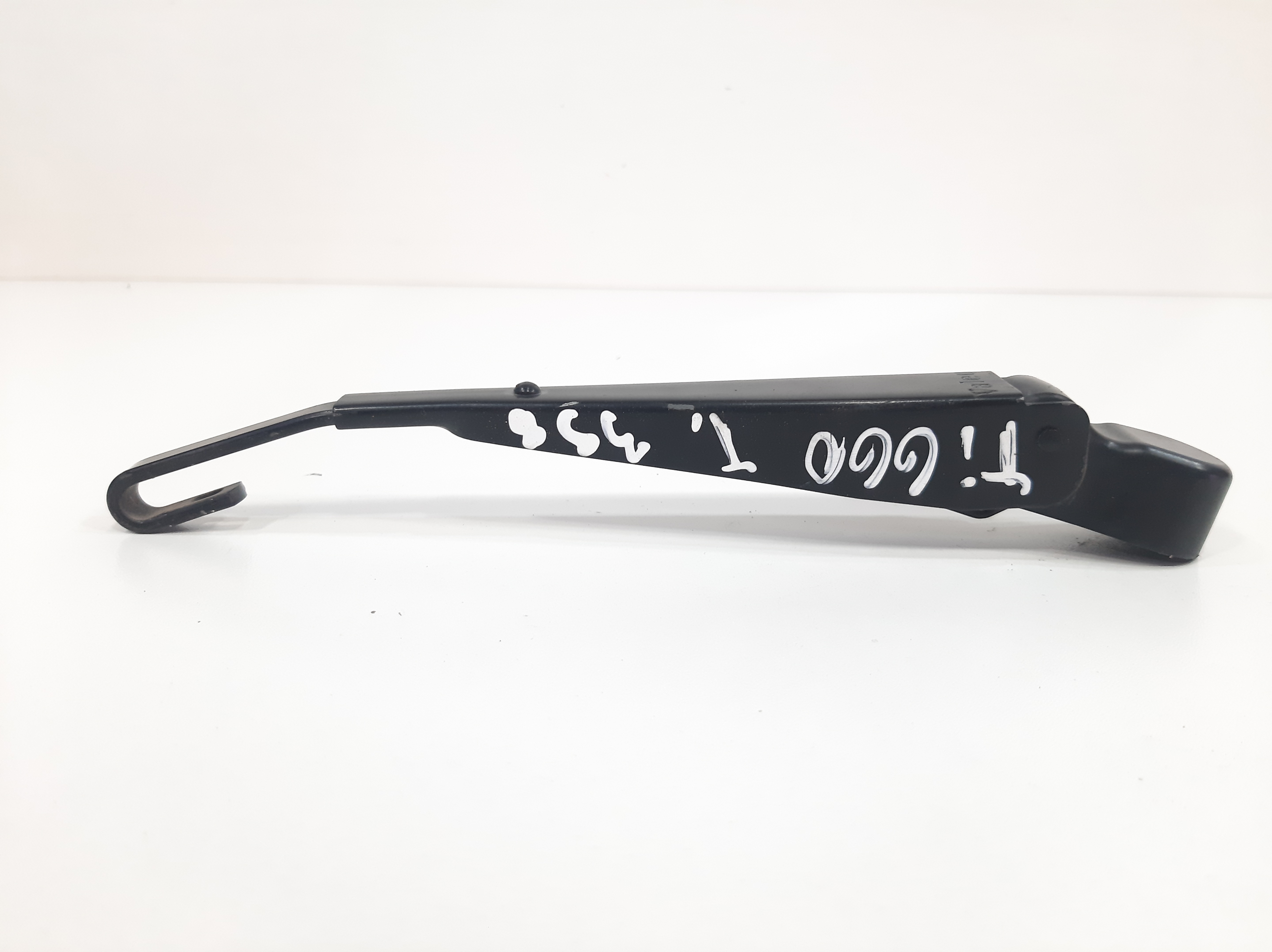 Braço Limpador Traseiro Chery Tiggo 2.0 2010 2011 A 2015 9