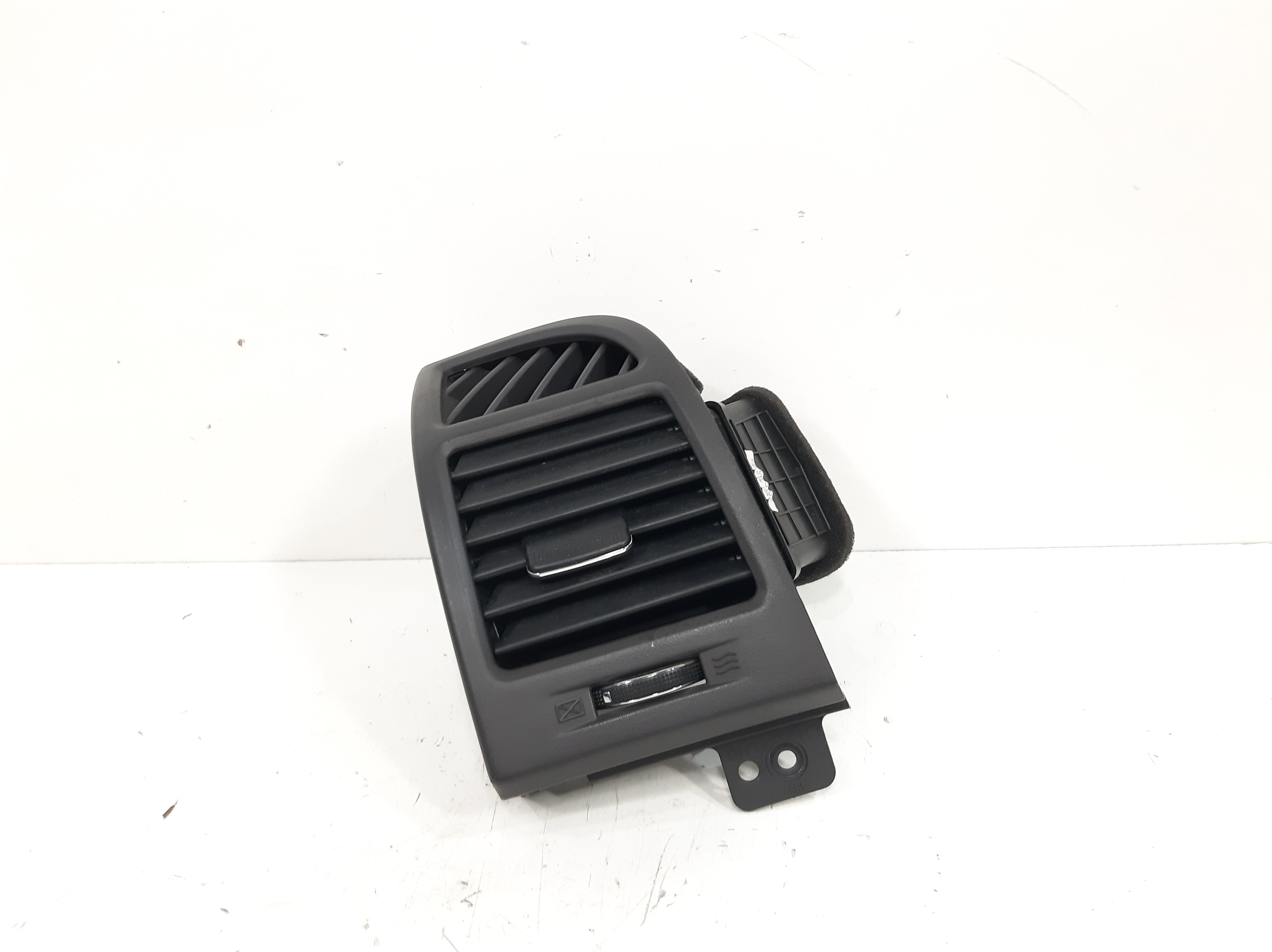 Difusor Ar Dianteiro Esquerdo Hyundai Santa Fé 2006 A 2013 2