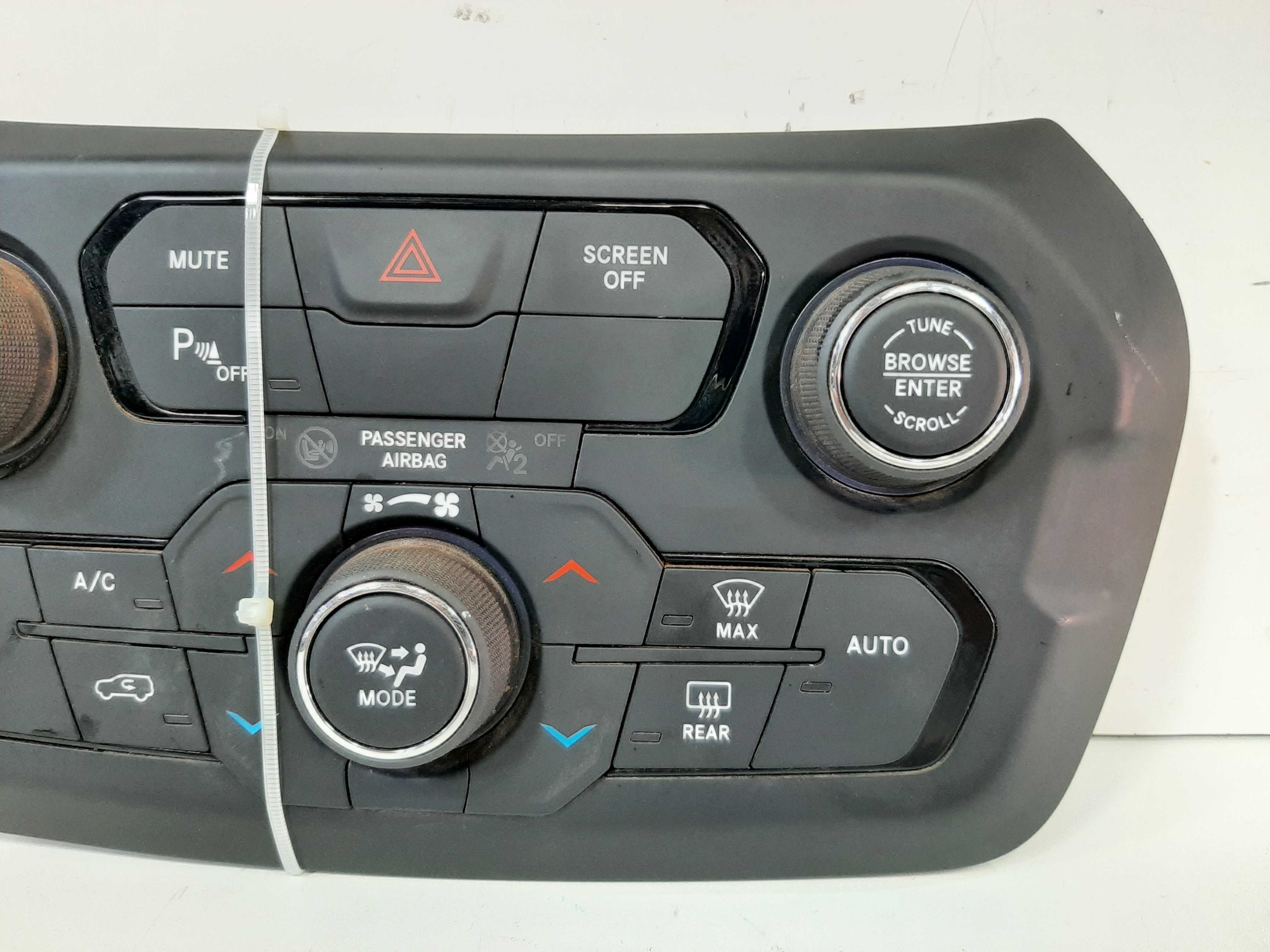 Comando Ar Condicionado Central Jeep Renegade 2017 A 2020 3