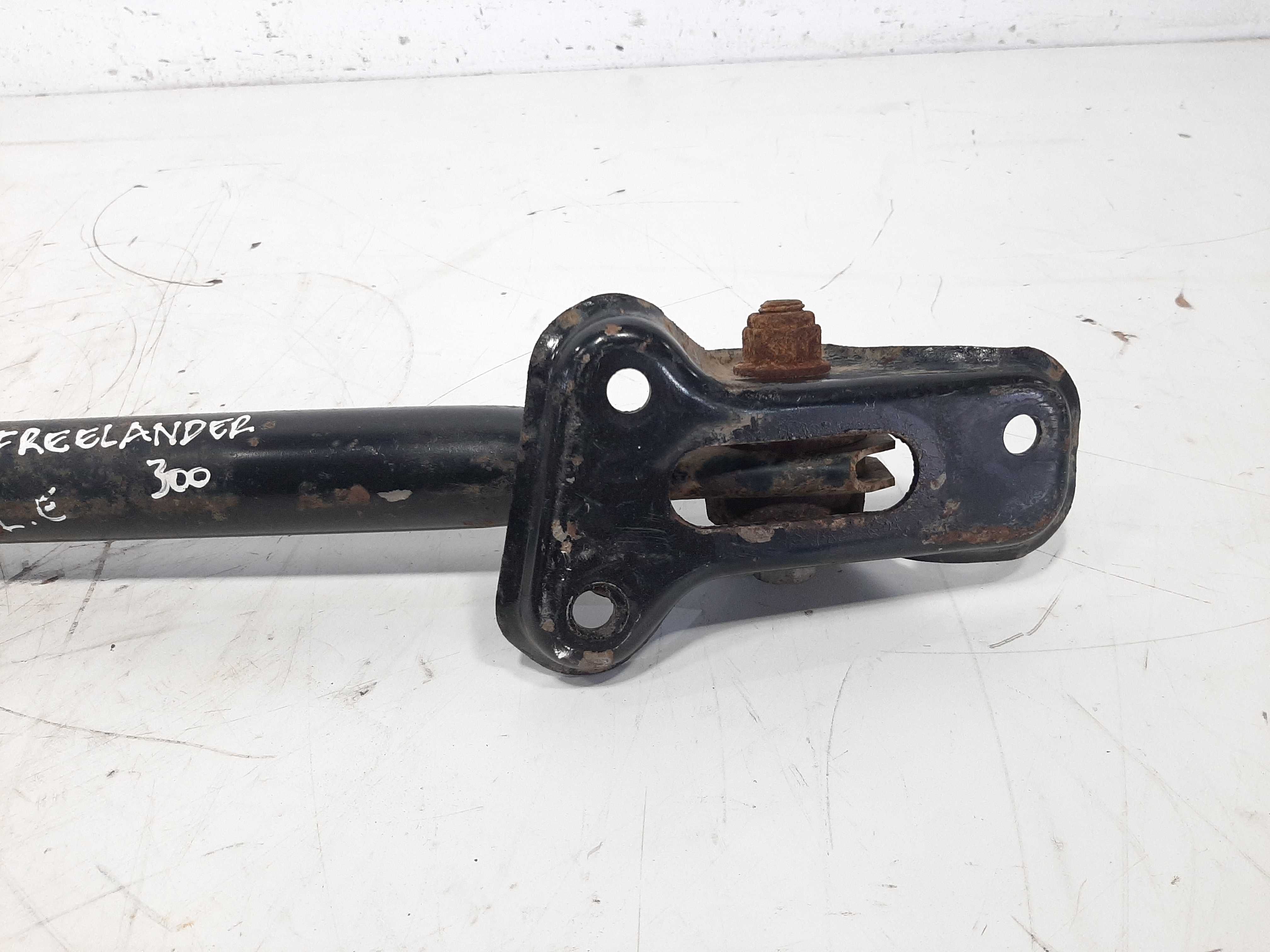 Braço Suspensão Traseiro Esquerdo Freelander 2 2006 A 2012