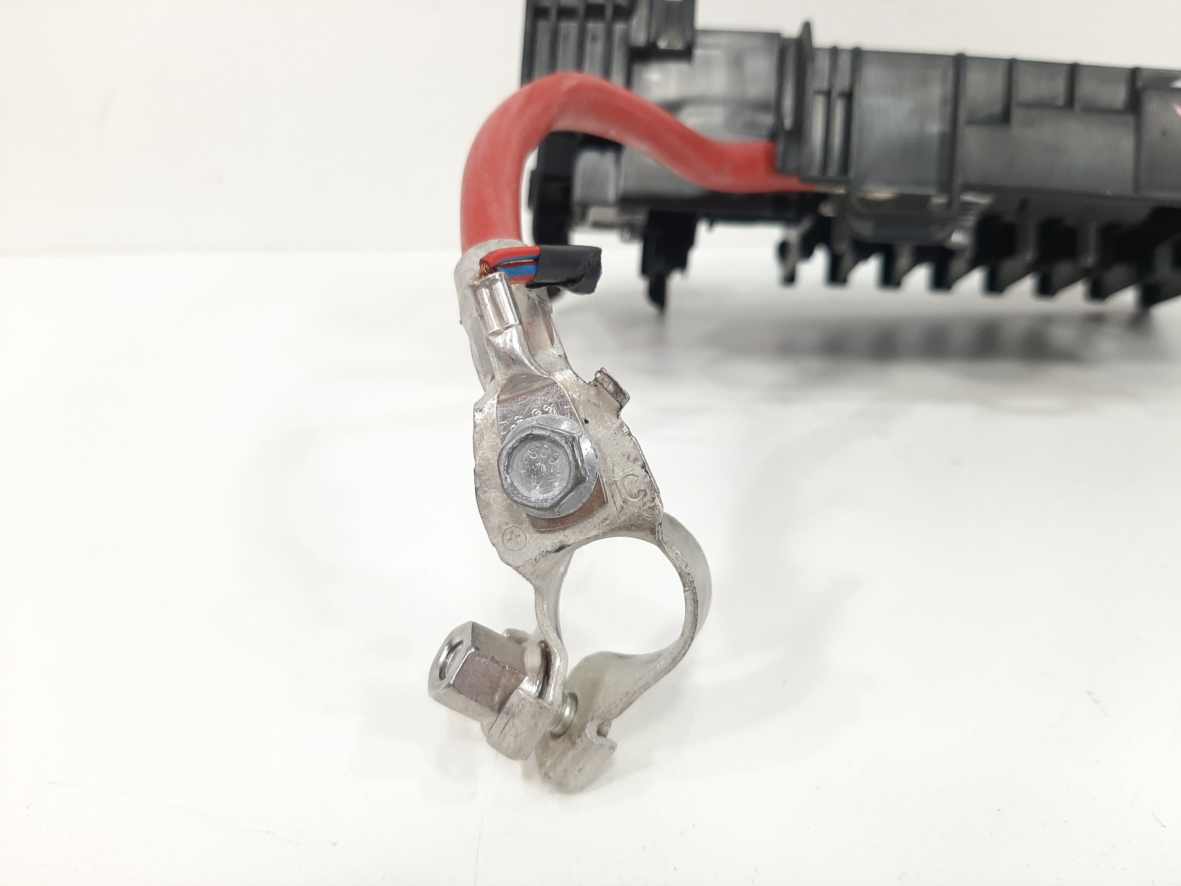 Caixa Fusível Bateria Gm Chevrolet Cruze 1.4 2017 A 2023 7