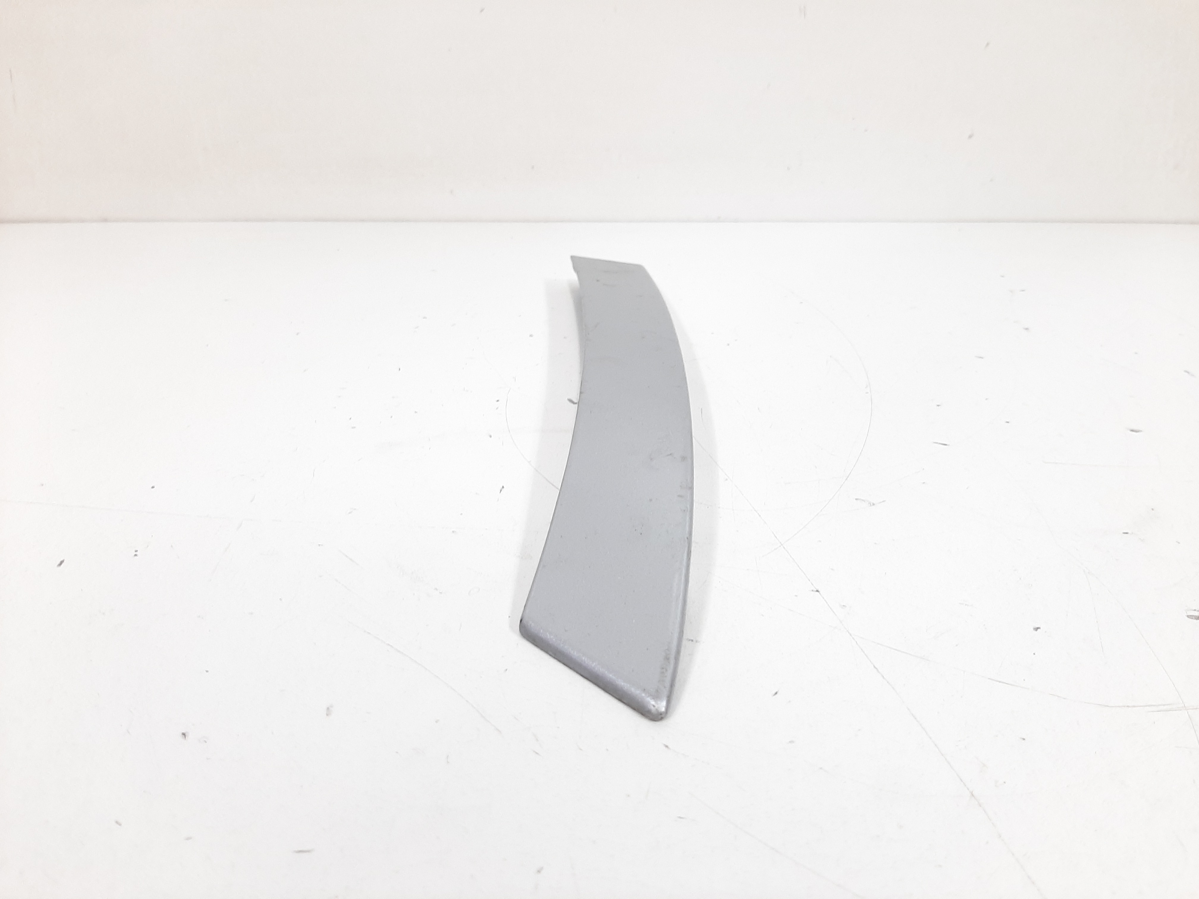 Moldura Externa Coluna Traseira Direita C4 Pallas 2007 2013 6