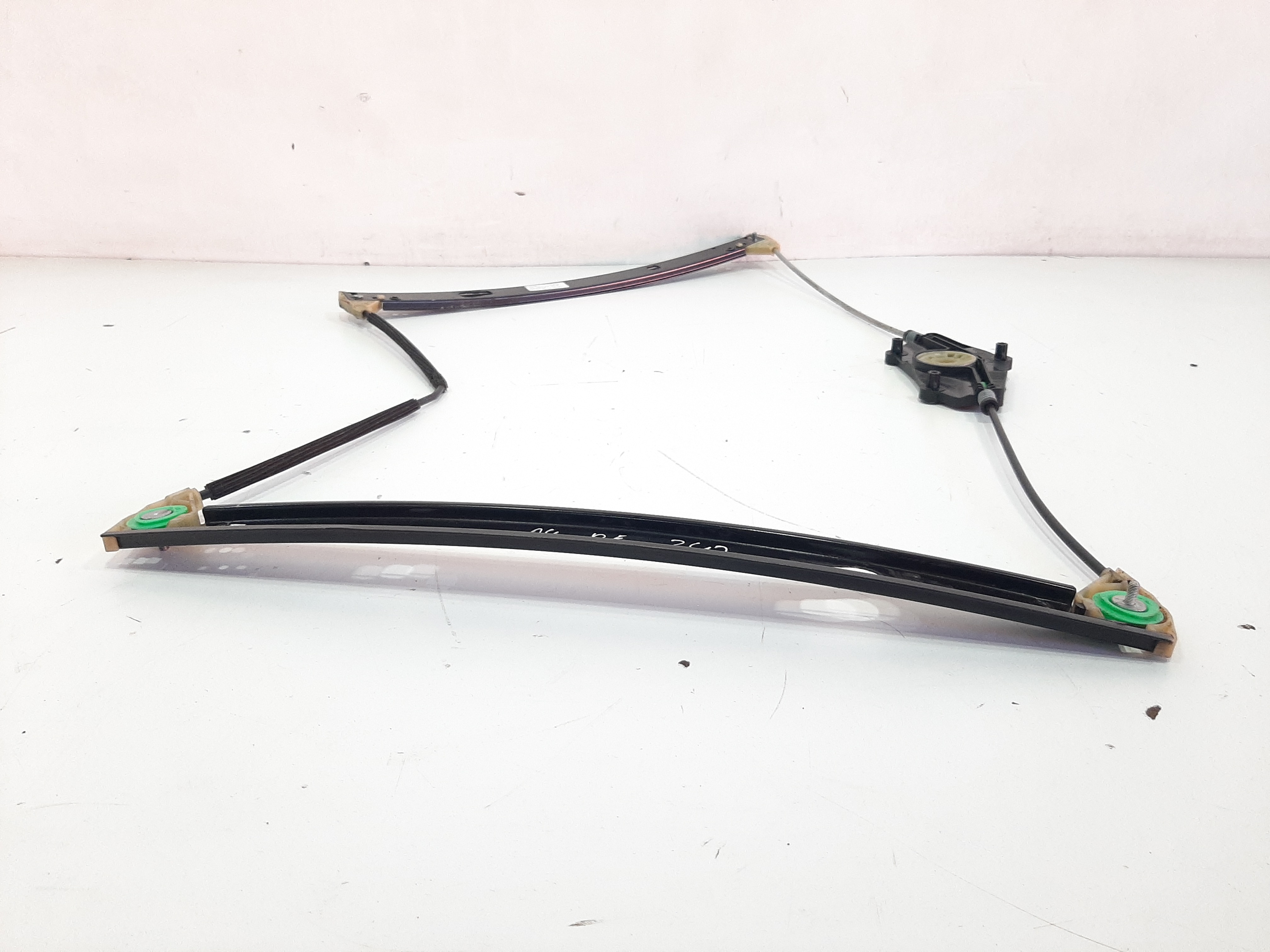 Máquina De Vidro Dianteira Esquerda Audi A4 2013 A 2015 4