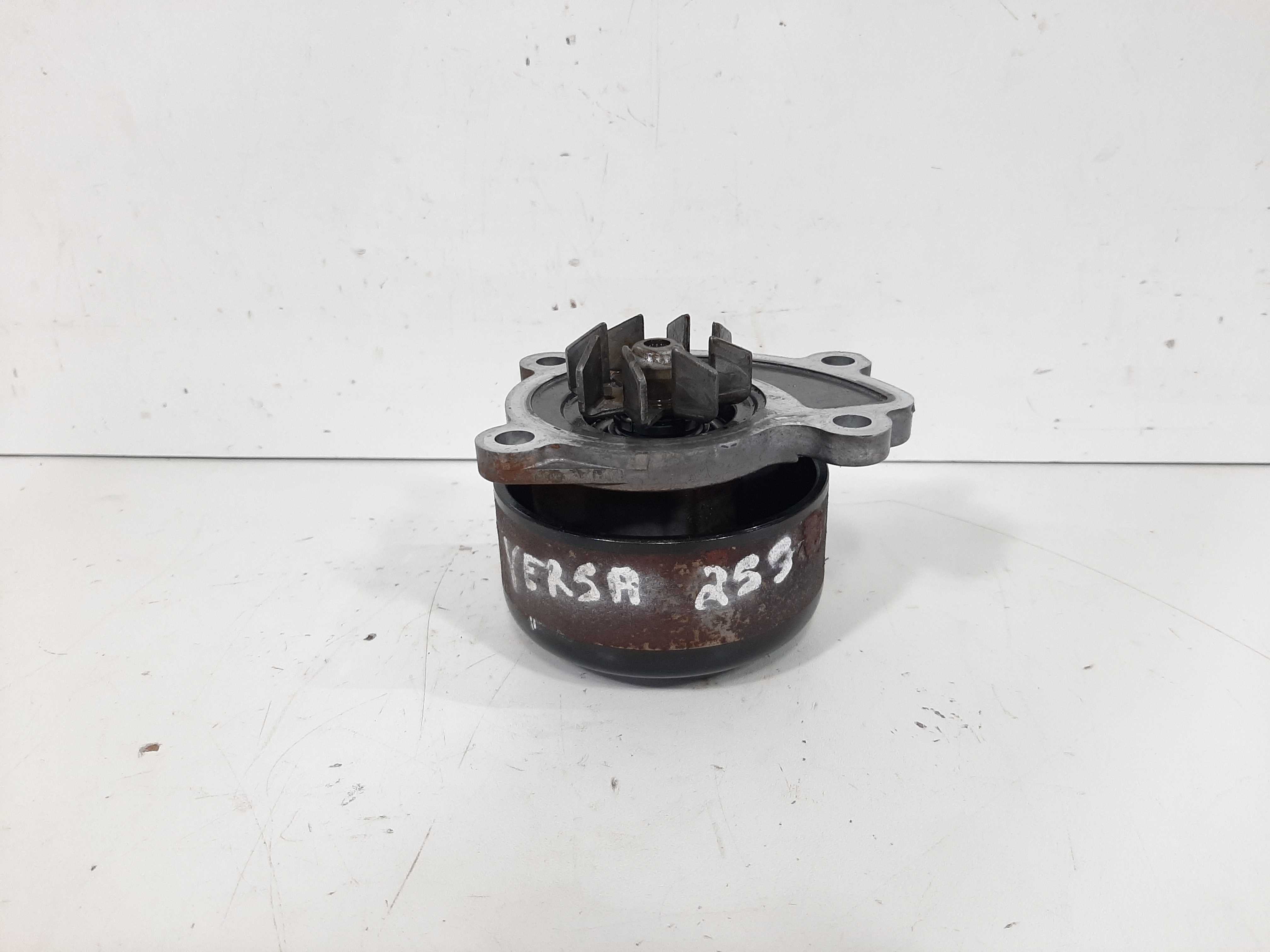 Bomba Água Nissan Versa 1.6 16v 2011 2012 2013 2014 A 2017 4