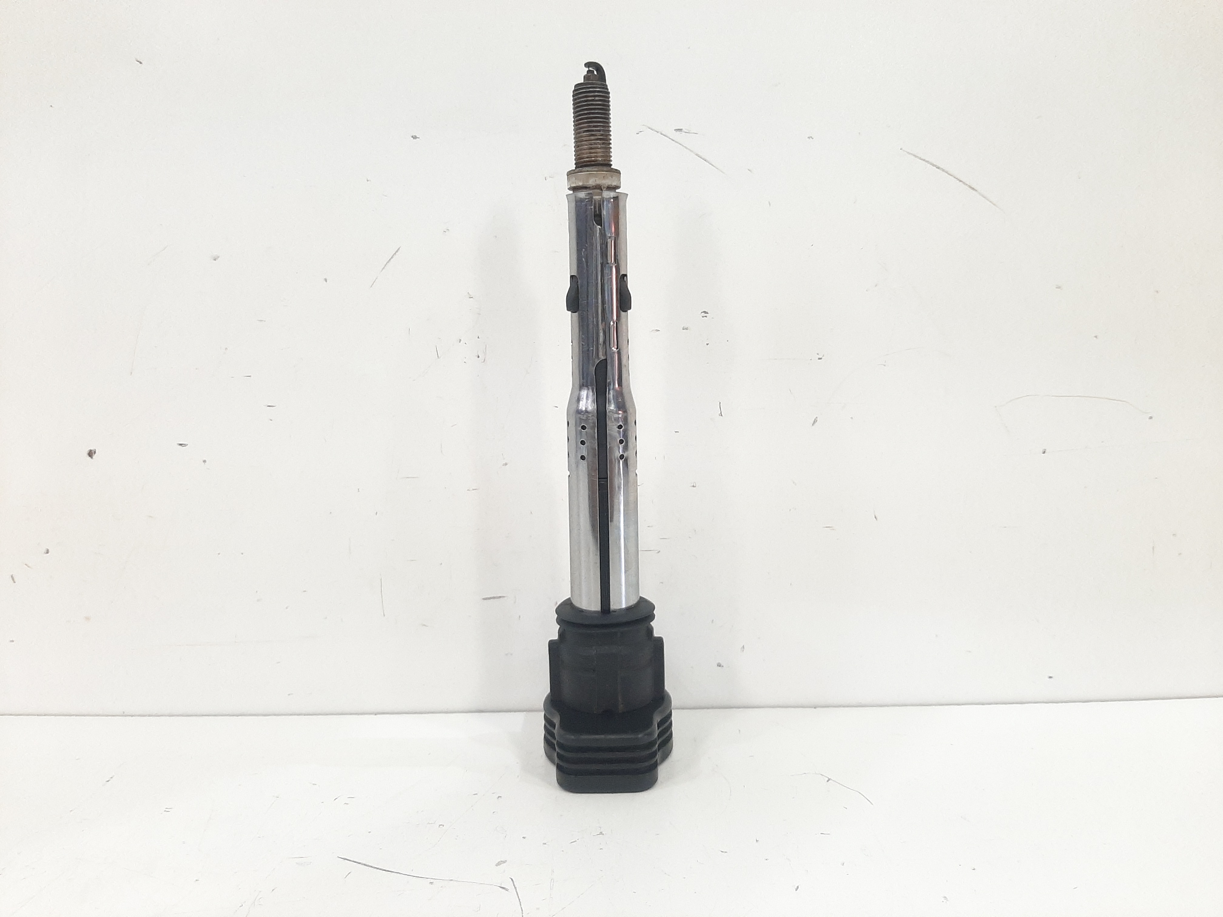 Bobina Ignição Vw Jetta 2.0 16v Tsi 2011 2012 A 2017 U5015 8