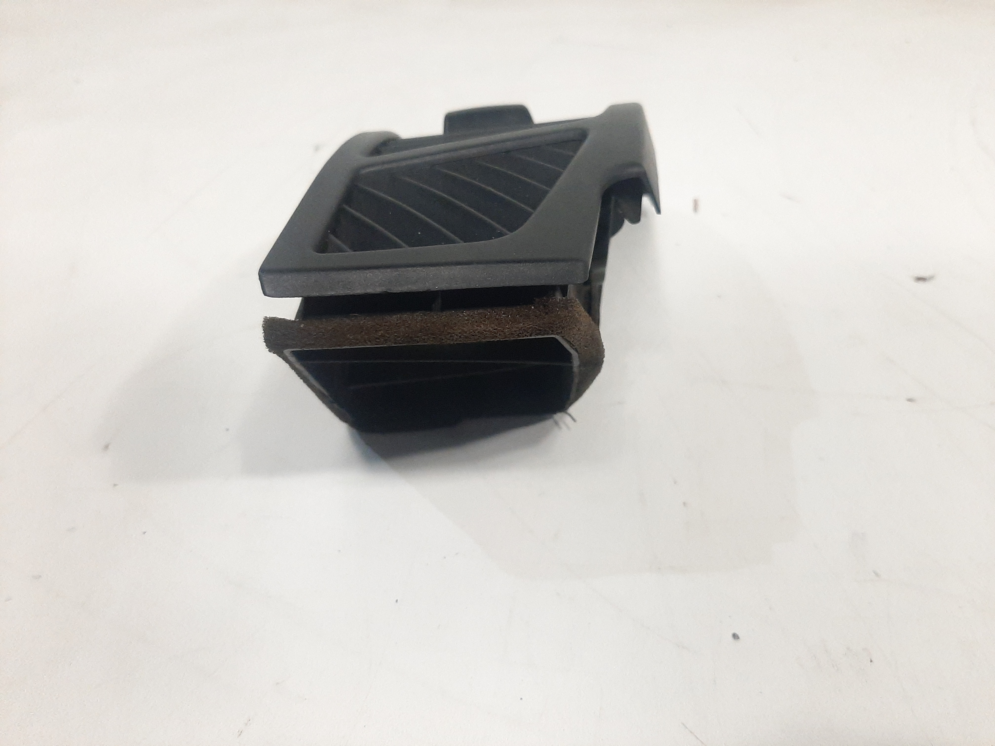 Difusor Ar Dianteiro Esquerdo Bmw 120i 320i E87 E90 06 A 11 5