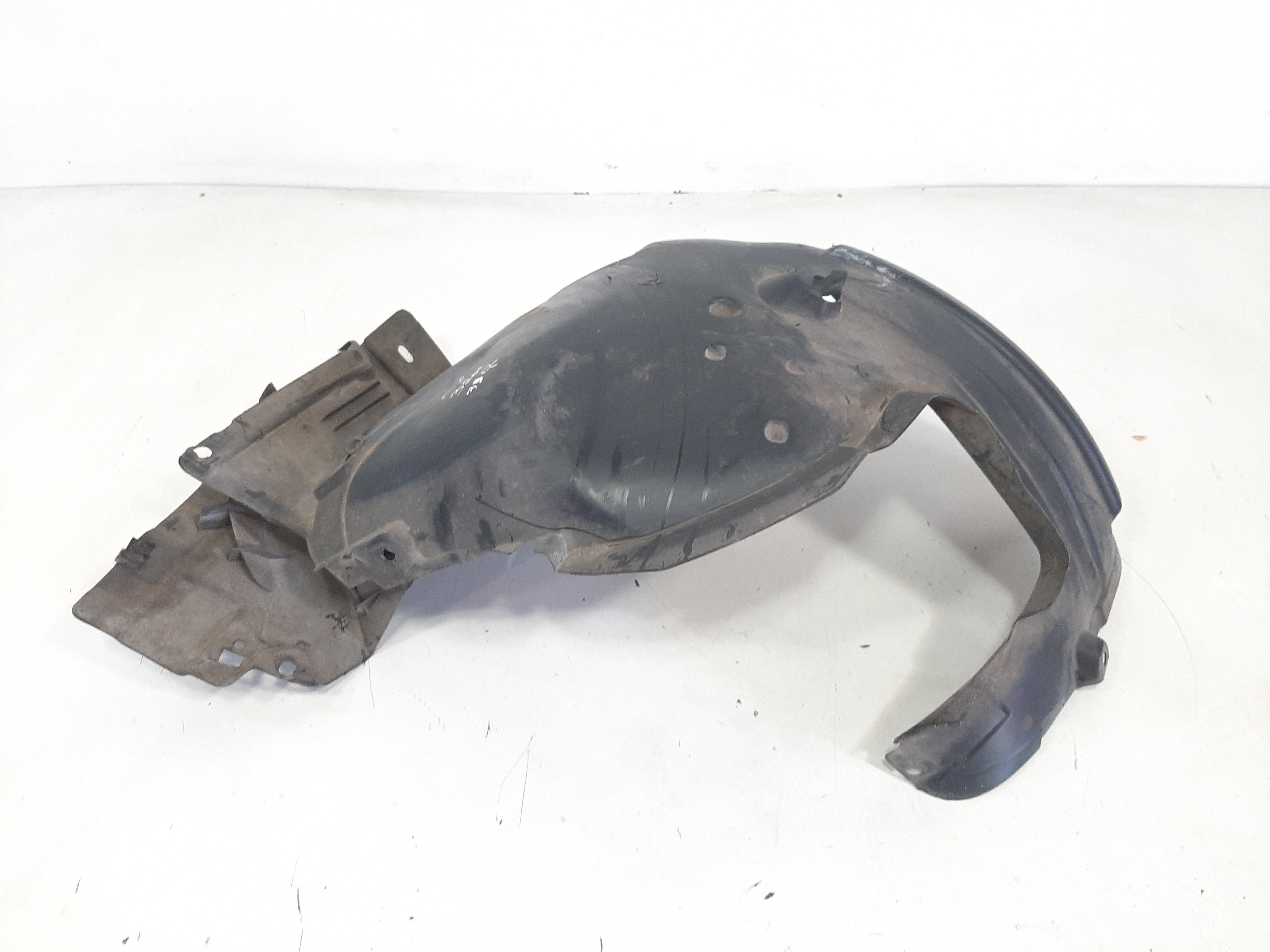 Parabarro Dianteiro Esquerdo Bmw 320i 2008 2009 2010 2012 5