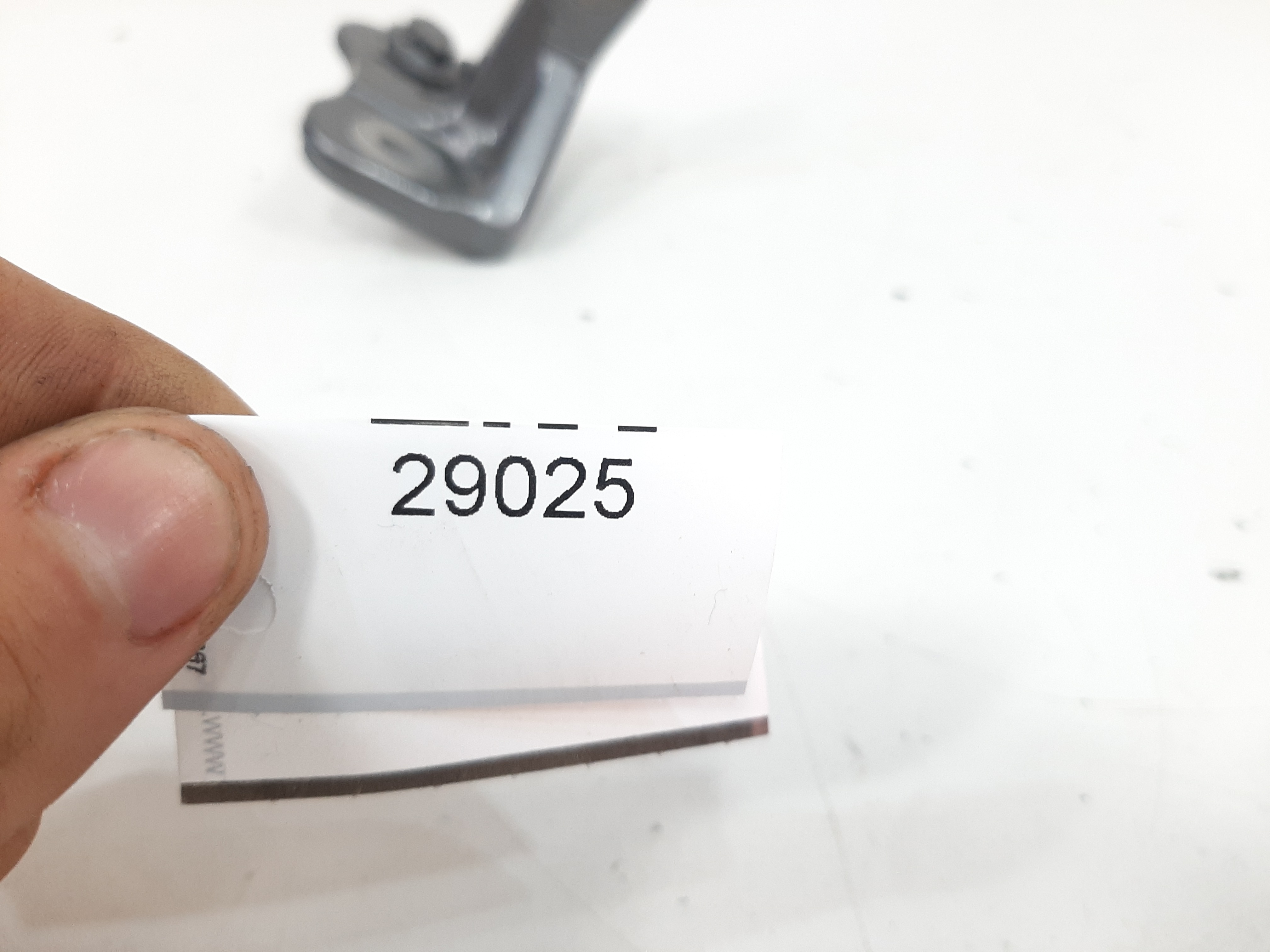 Dobradiça Porta Traseira Esquerda Mercedes A200 A45 W176 7