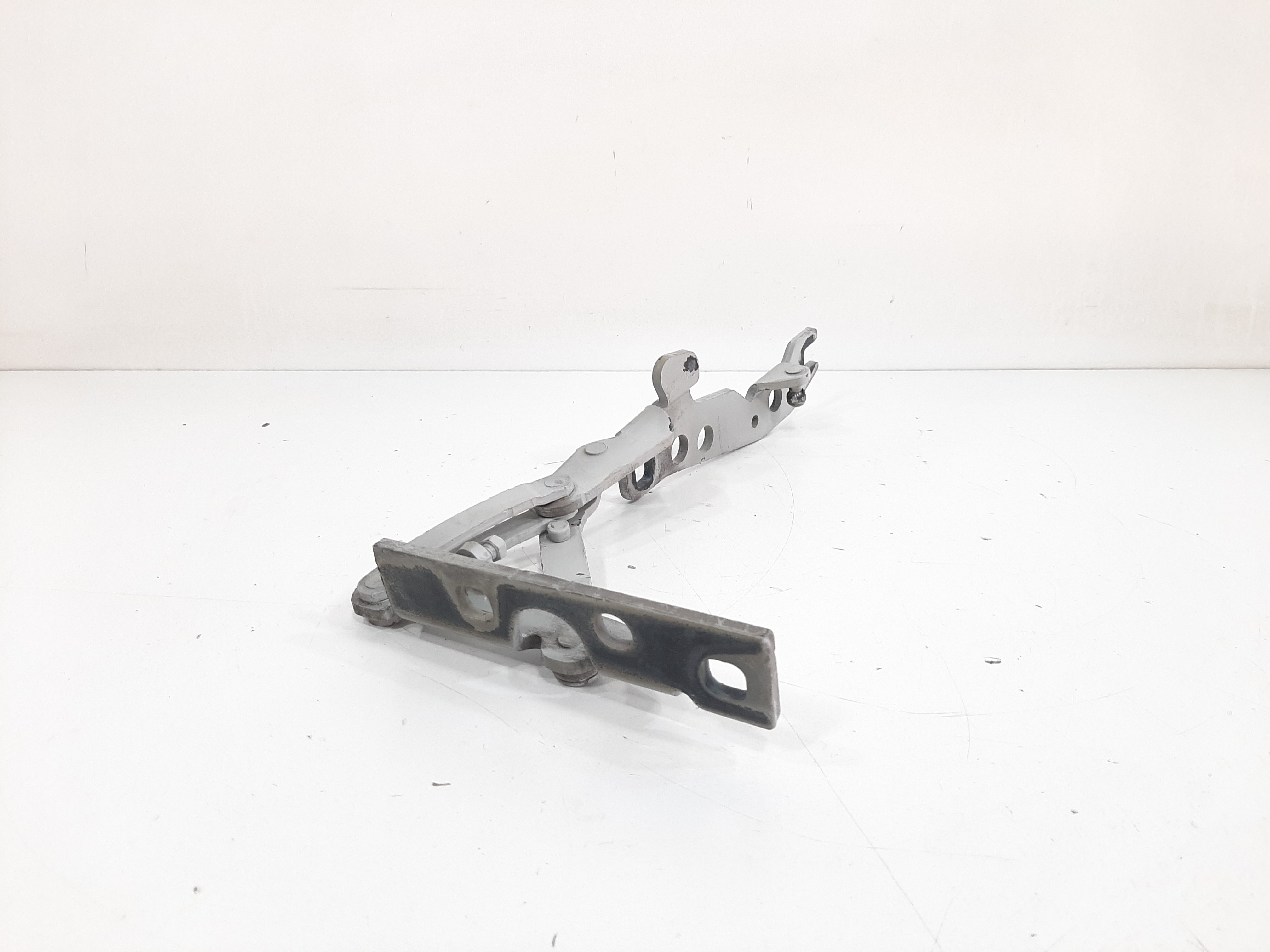 Dobradiça Dianteira Direita Capô Bmw X5 E53 1999 2000 A 2006 2