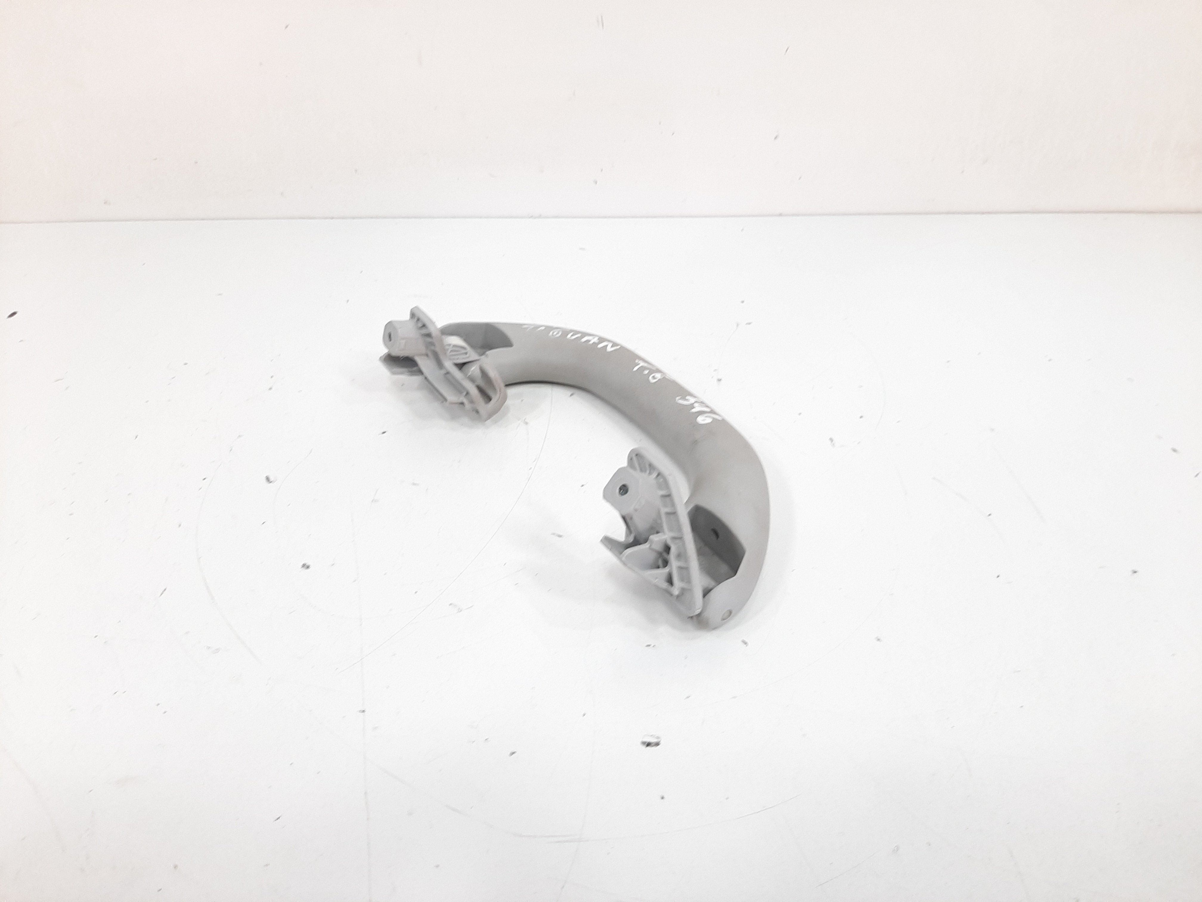 Alça Teto Traseira Esquerda Vw Tiguan 2012 2013 2014 A 2017 6