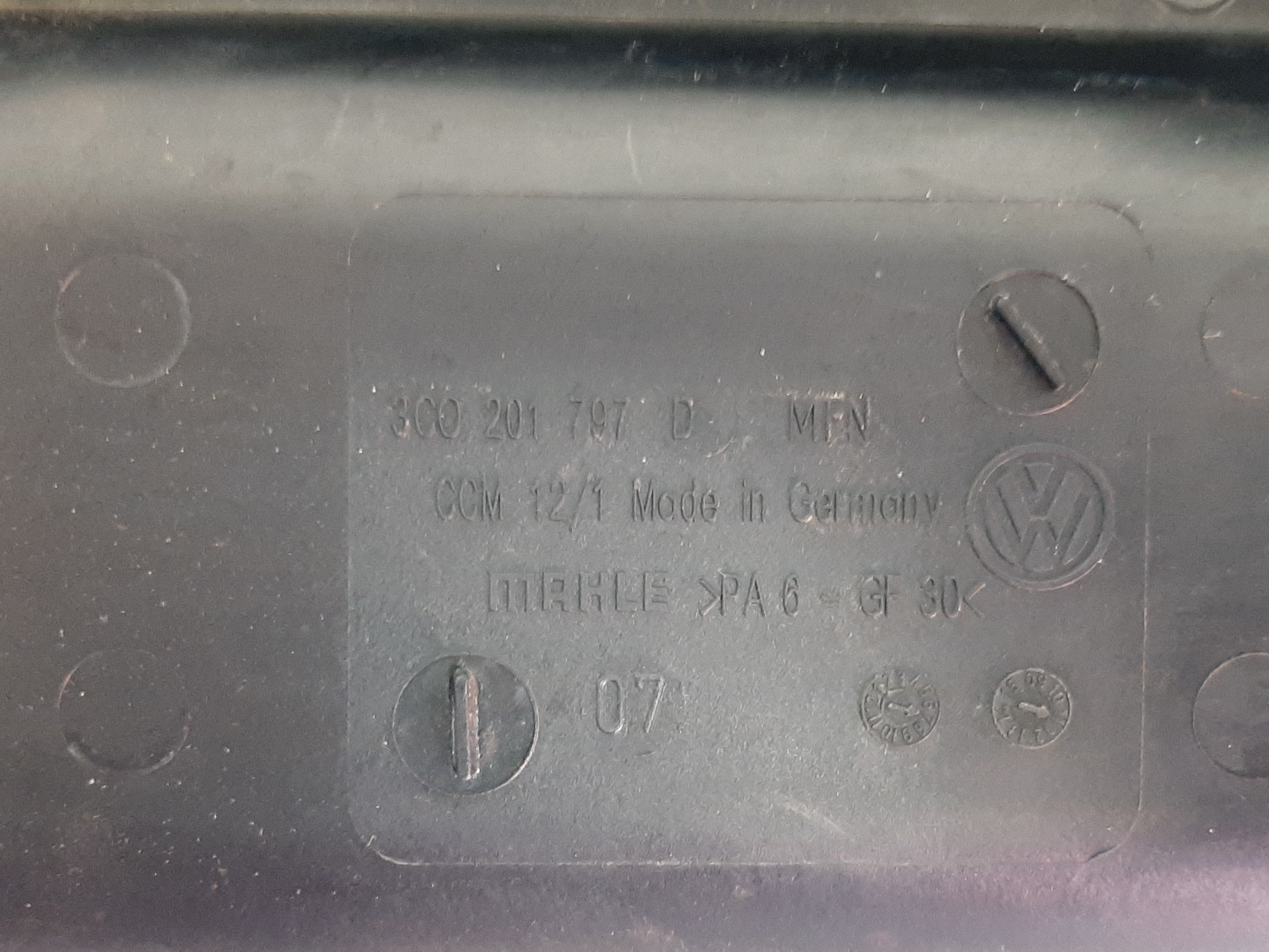 Filtro Canister Vw Tiguan 2013 2014 A 2017 Passat 2.0 Tsi 9