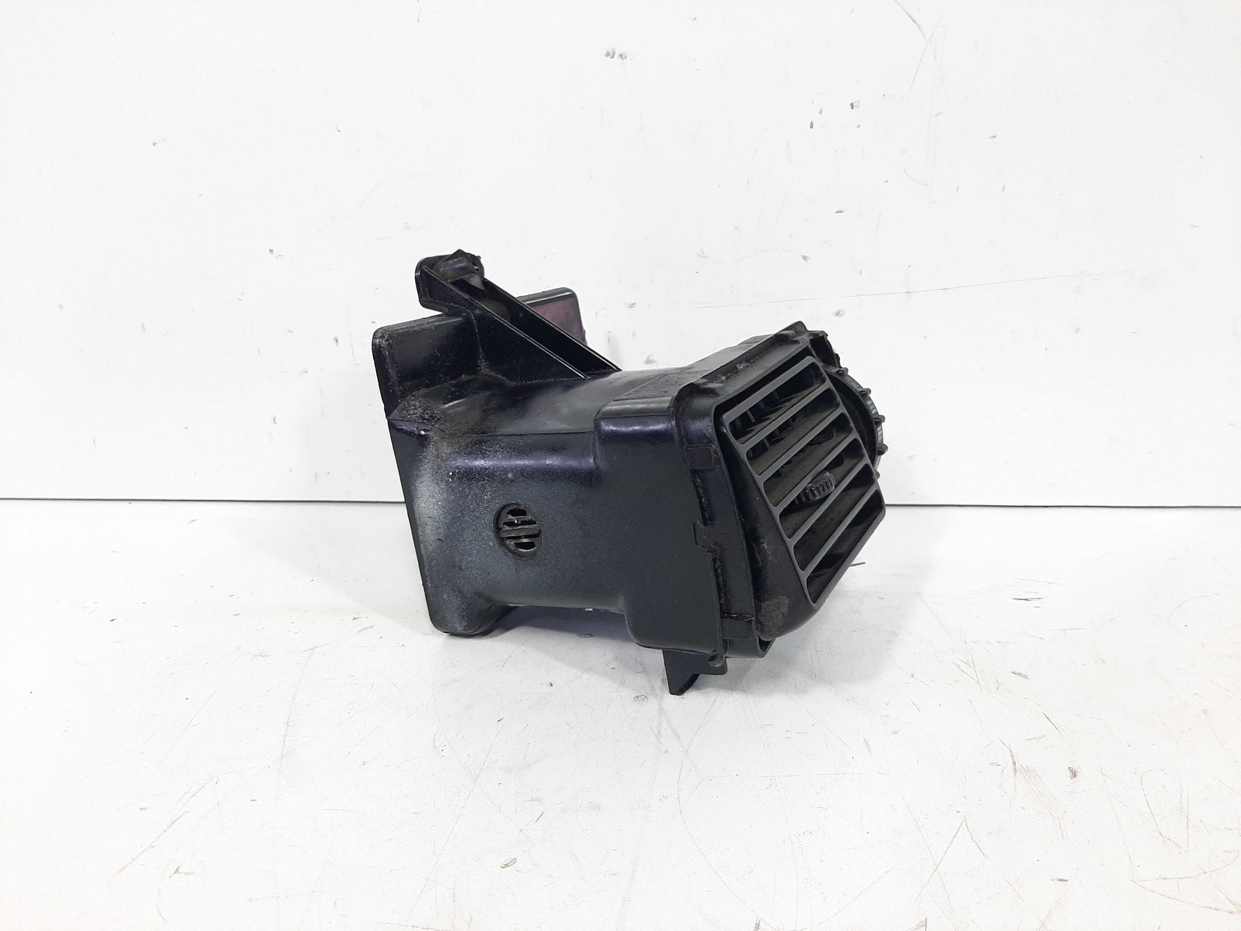 Difusor Saída Ar Esquerdo Fiorino Uno 1995 1996 1997 A 2000 3