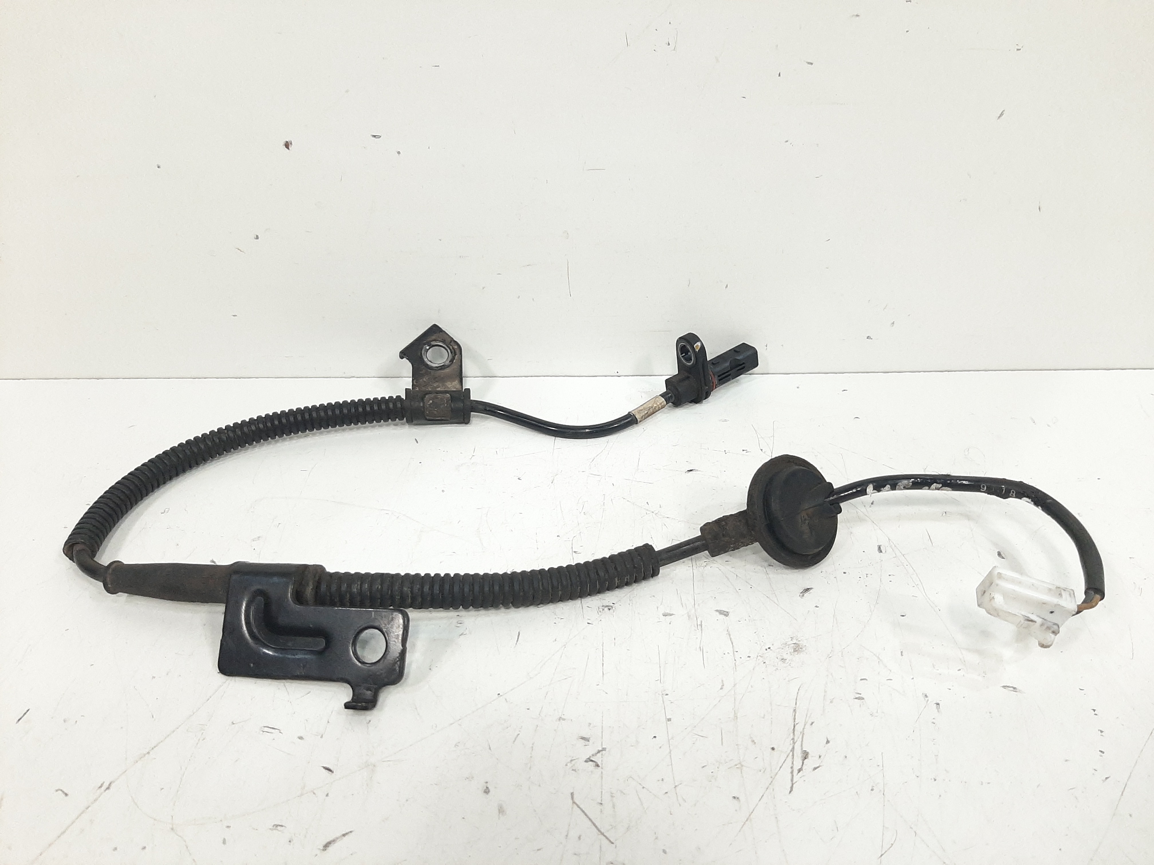 Sensor Abs Traseiro Esquerdo Hyundai Azera 3.3 2007 A 2011 4