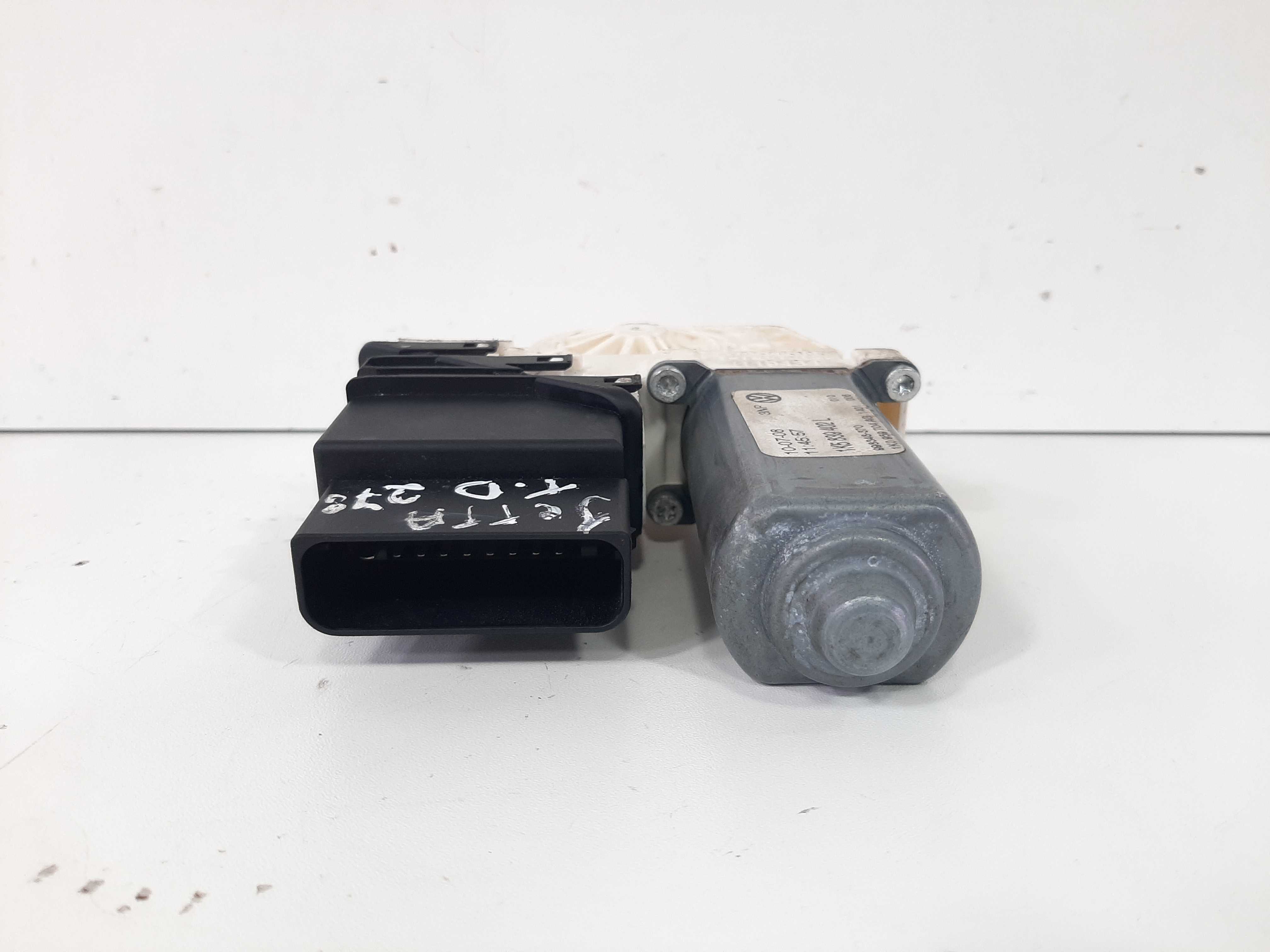 Motor Maquina Vidro Traseiro Direito Jetta 2007 2008 A 2012 2