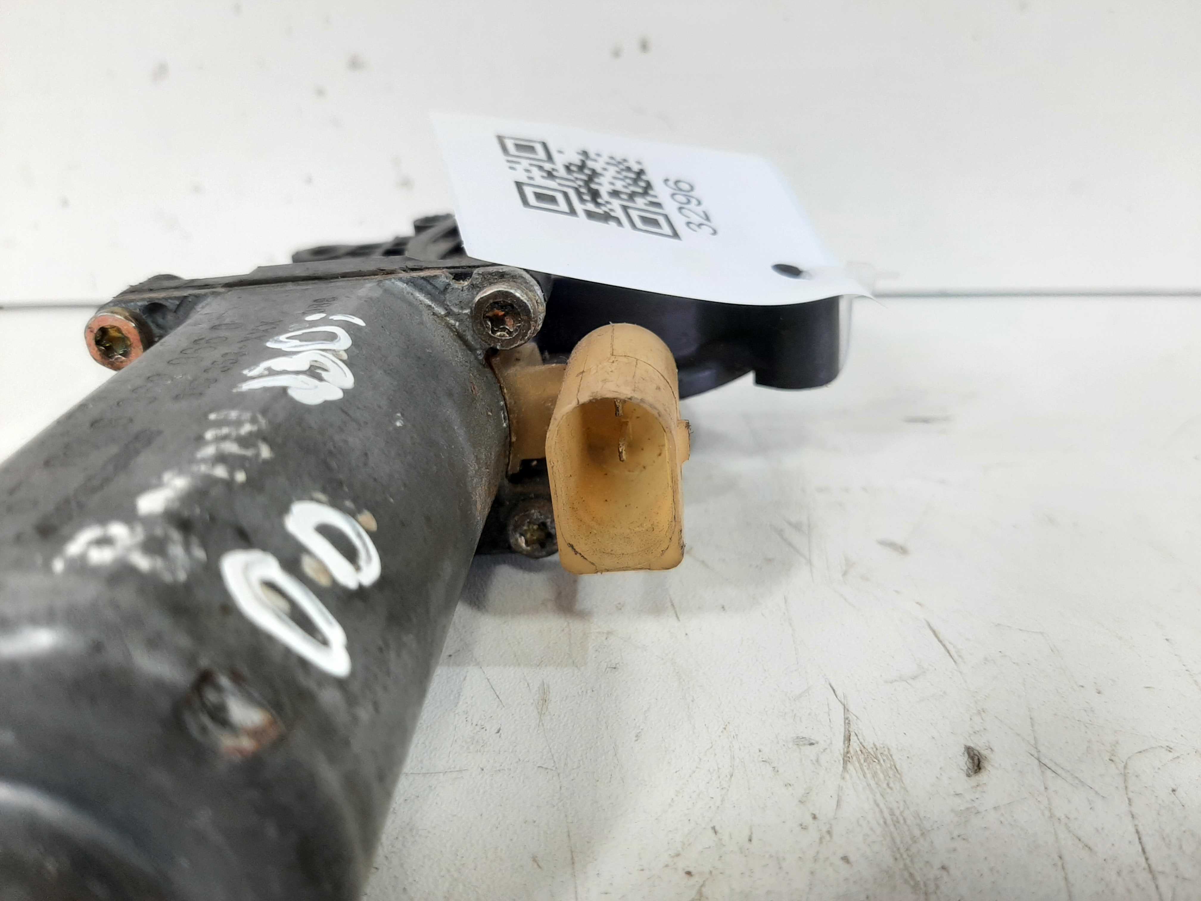 Motor Maquina Dianteiro Direito Vidro Bmw 230i 2007 A 2013 8