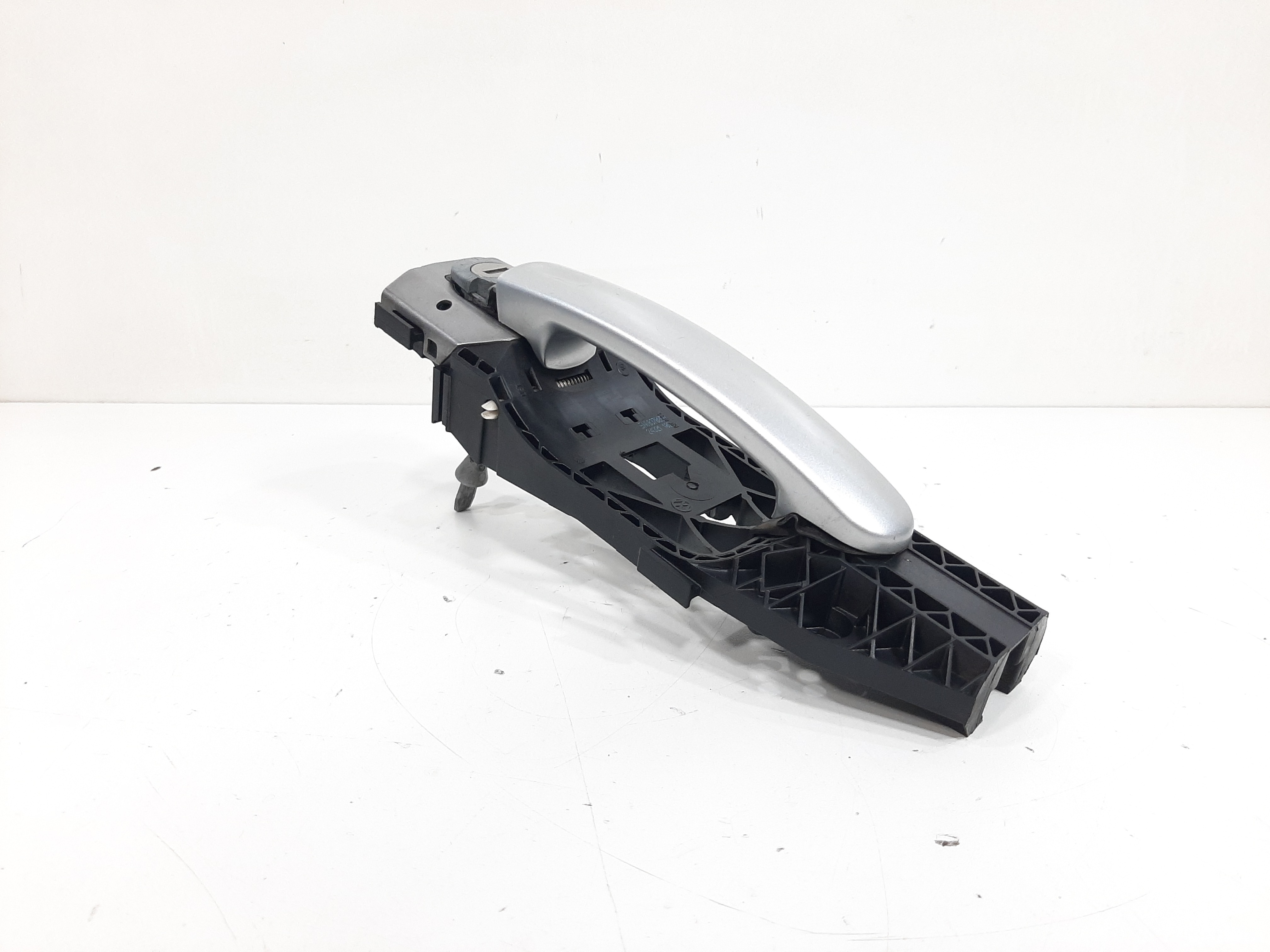 Maçaneta Externa Dianteira Esquerda Vw Tiguan 2012 A 2017 10