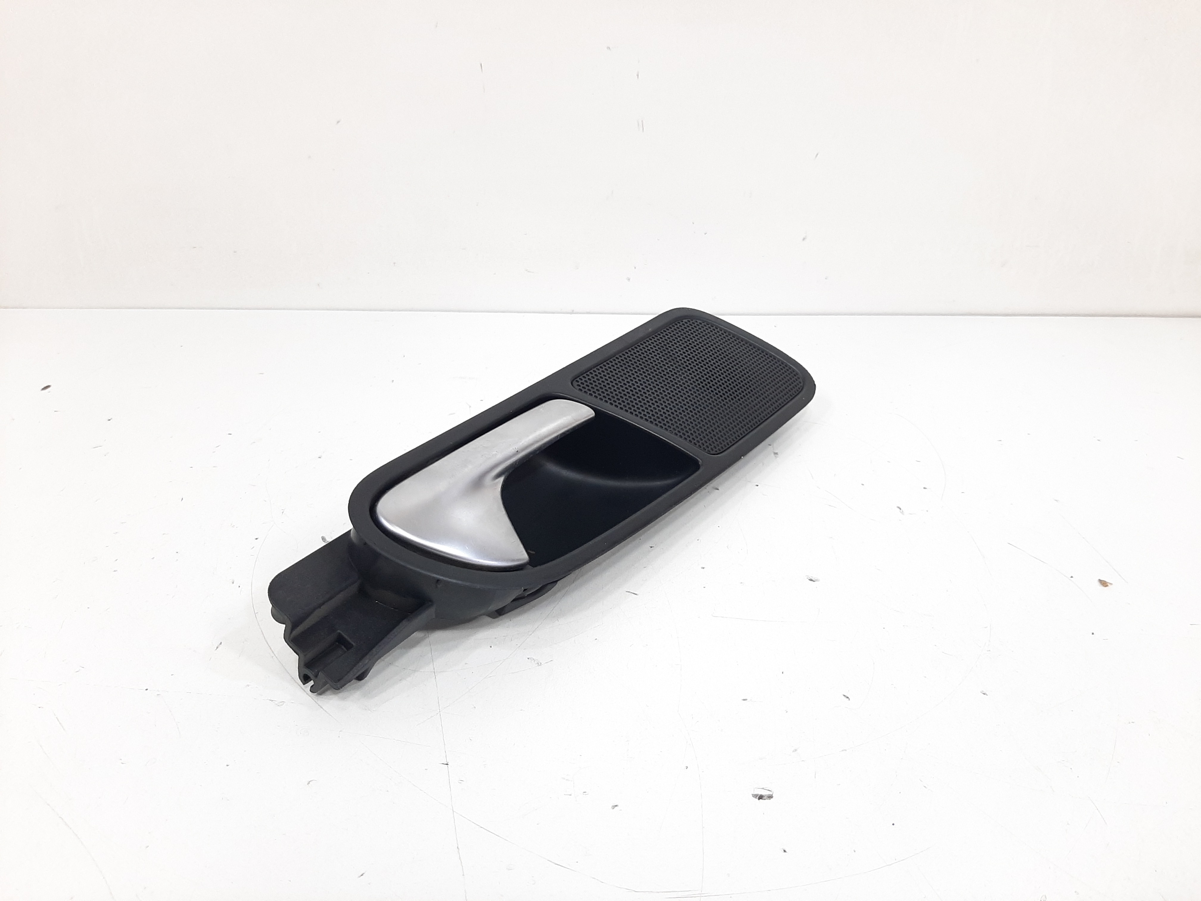 Maçaneta Interna Traseira Direita Vw Tiguan 2012 2013 A 2017 9