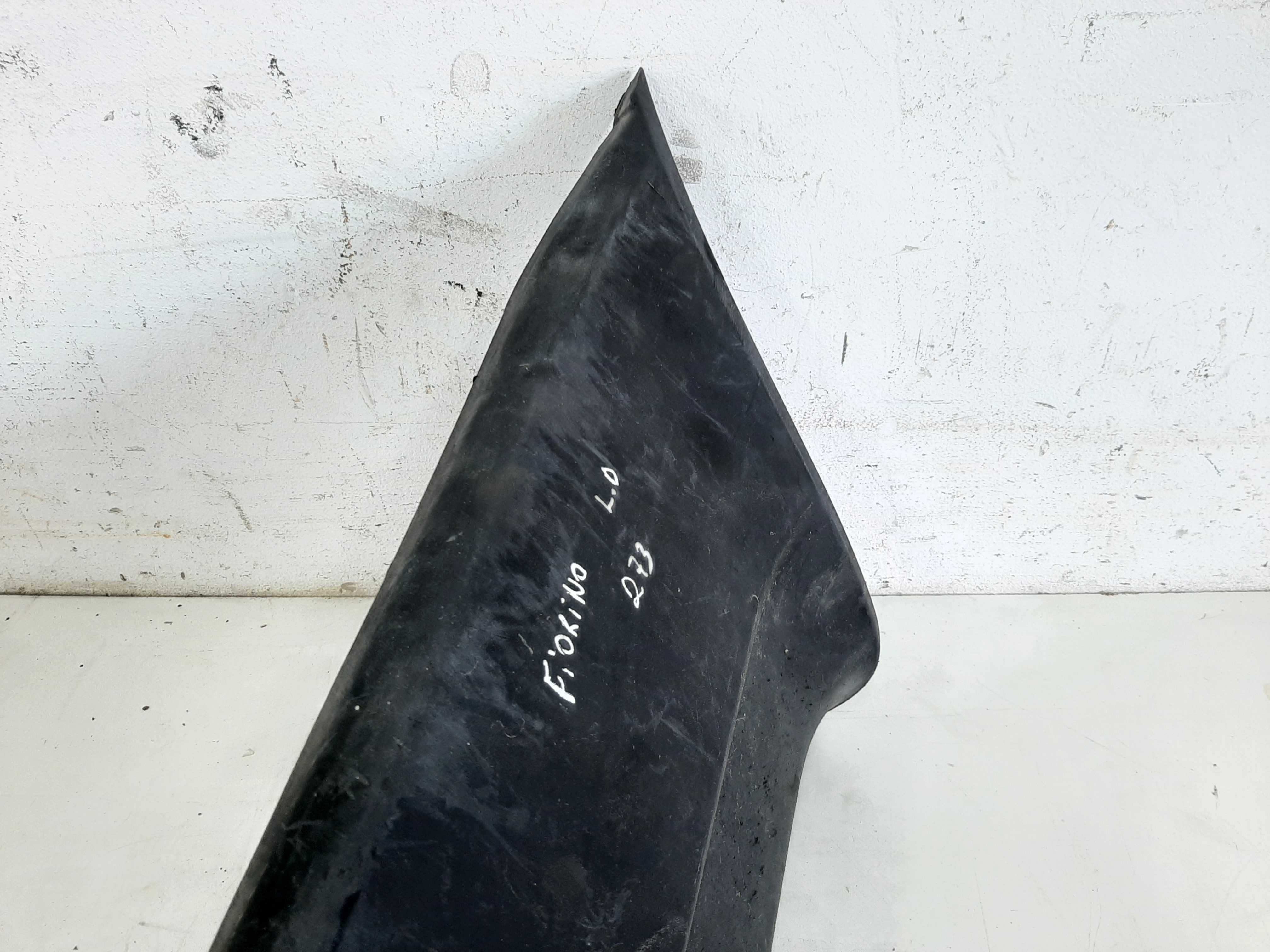 Polaina Traseiro Direito Fiorino 1995 1996 A 1999 C/avaria 7