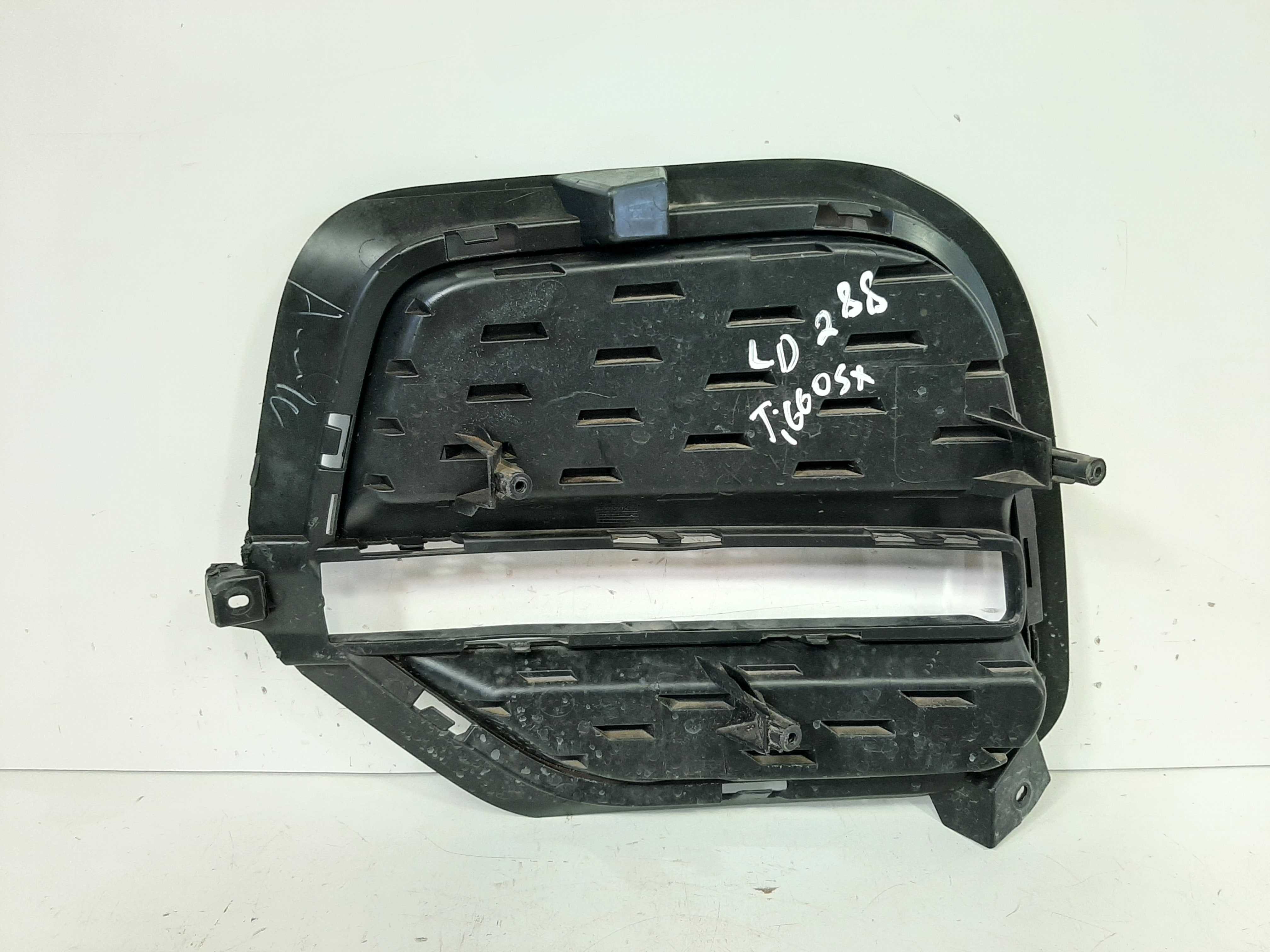 Grade Farol Milha Parachoque Direito Tiggo 5x 2019 2020 2021 6
