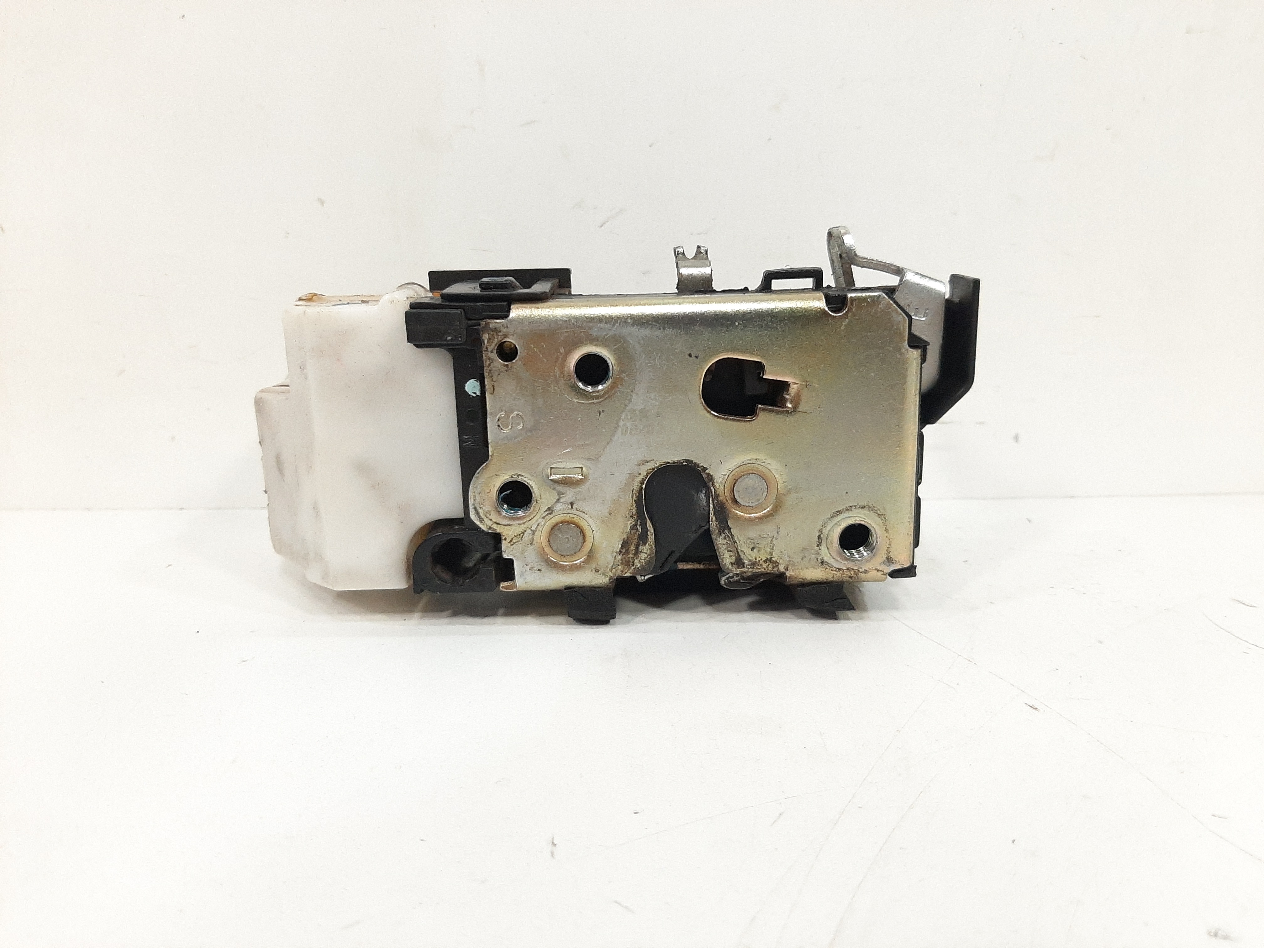 Fechadura Porta Dianteira Esquerda Fiat Doblo 2002 A 2015 5