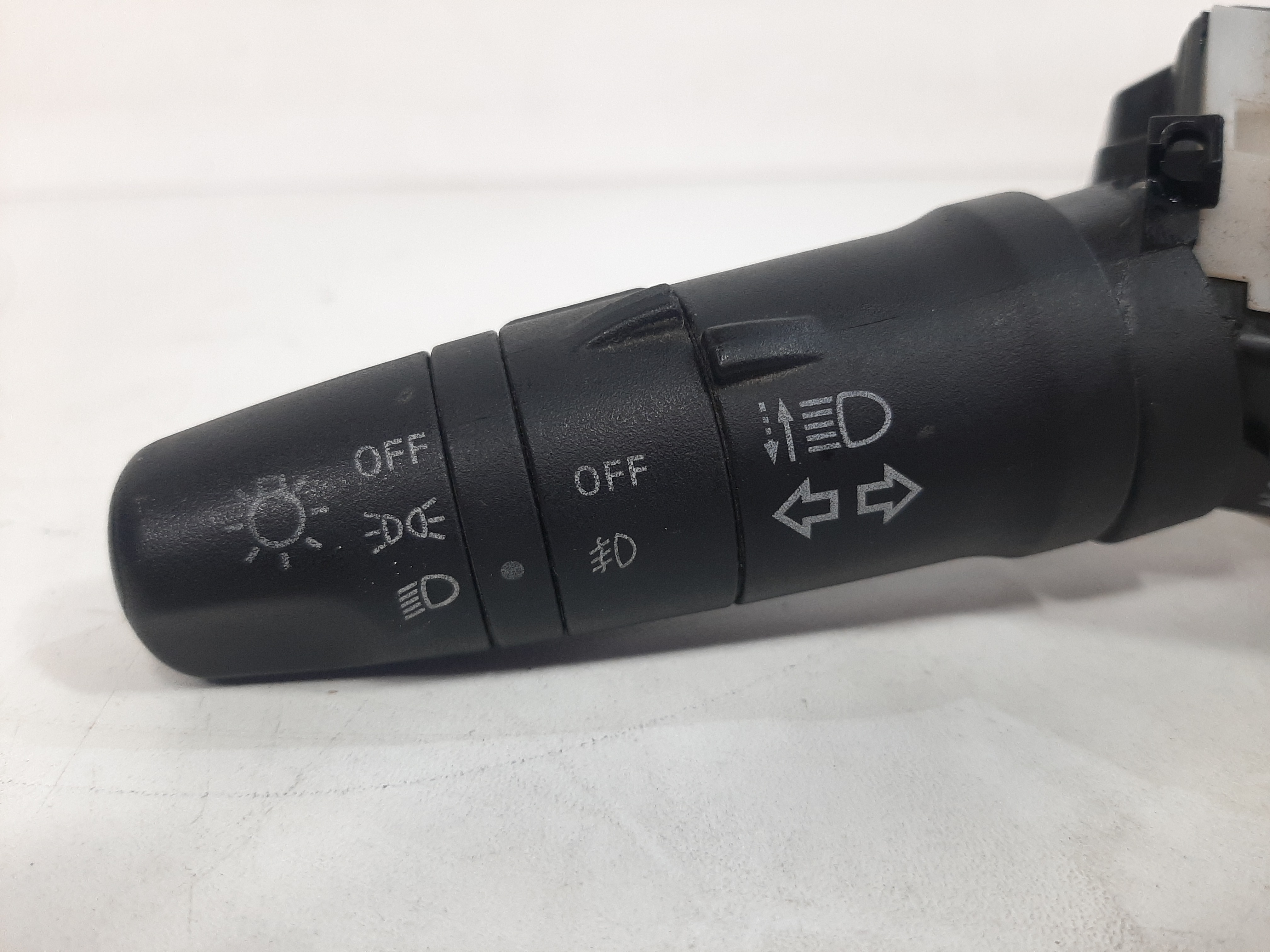 Chave Seta Esquerda Nissan Livina 2008 2009 2010 2011 A 2014 6