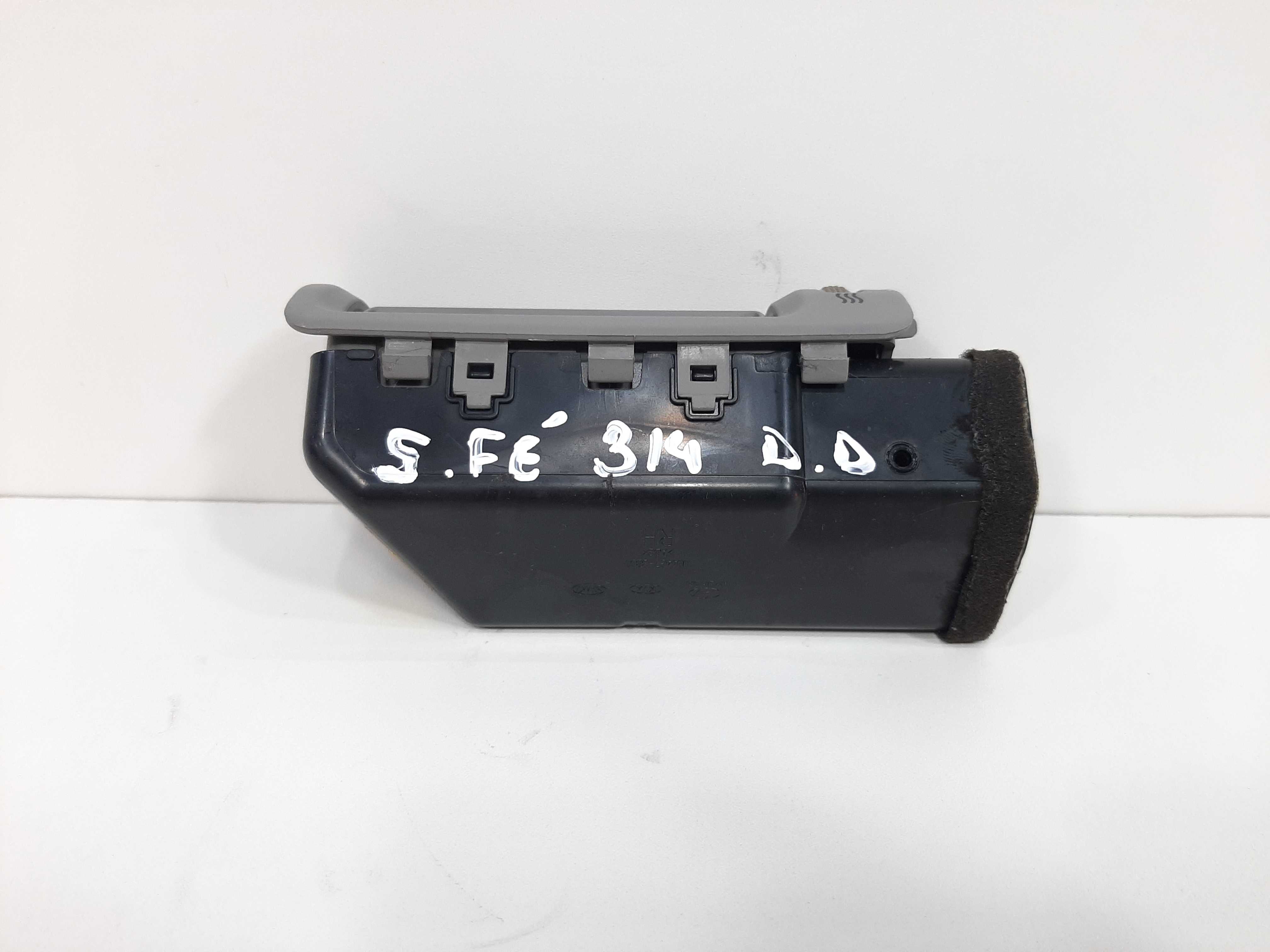 Difusor Ar Dianteiro Direito Hyundai Santa Fé 2007 A 2012 5