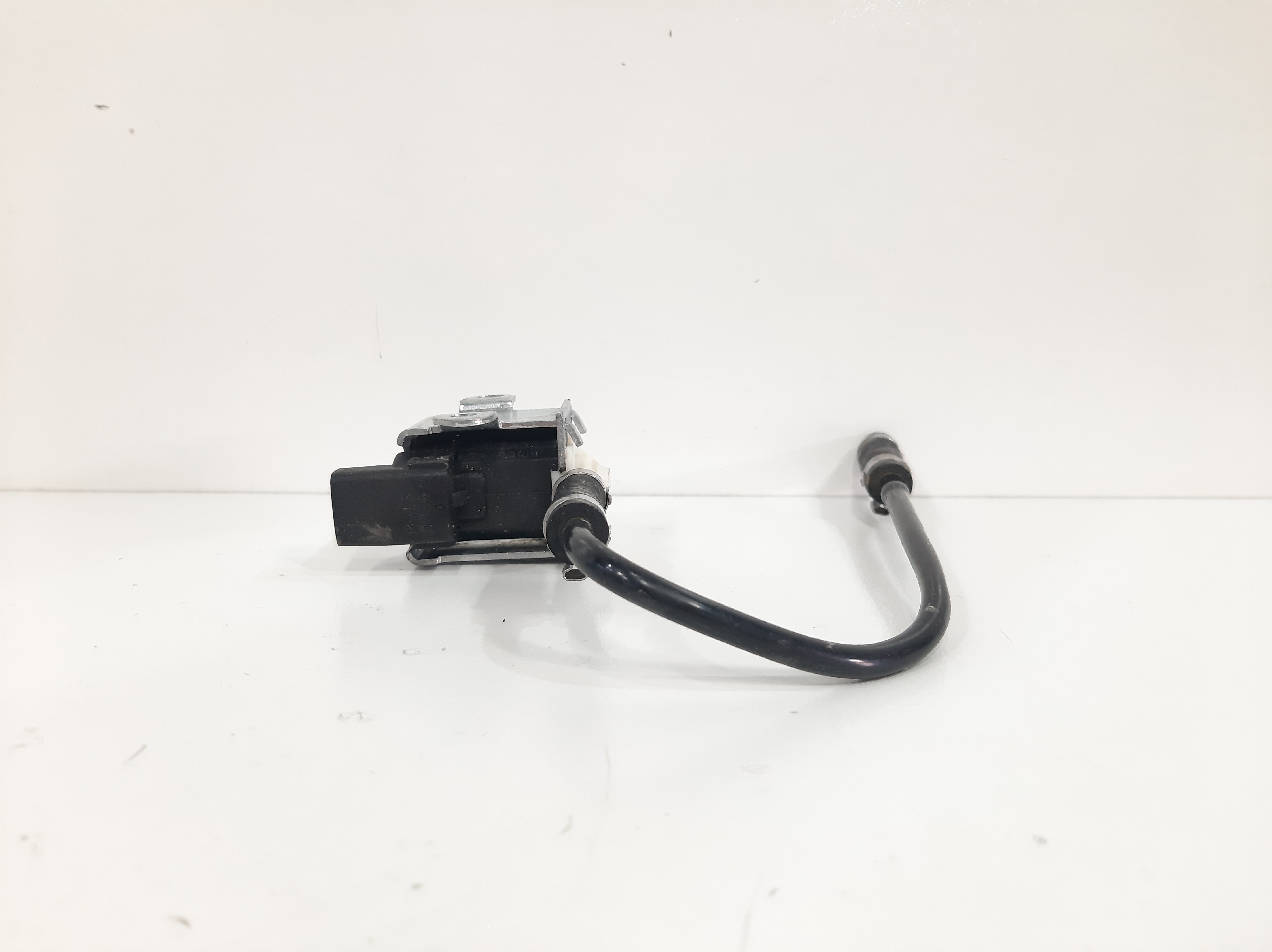 Válvula Solenoide Partida Frio Cruze 1.8 Ecotec 2011 A 2016 4