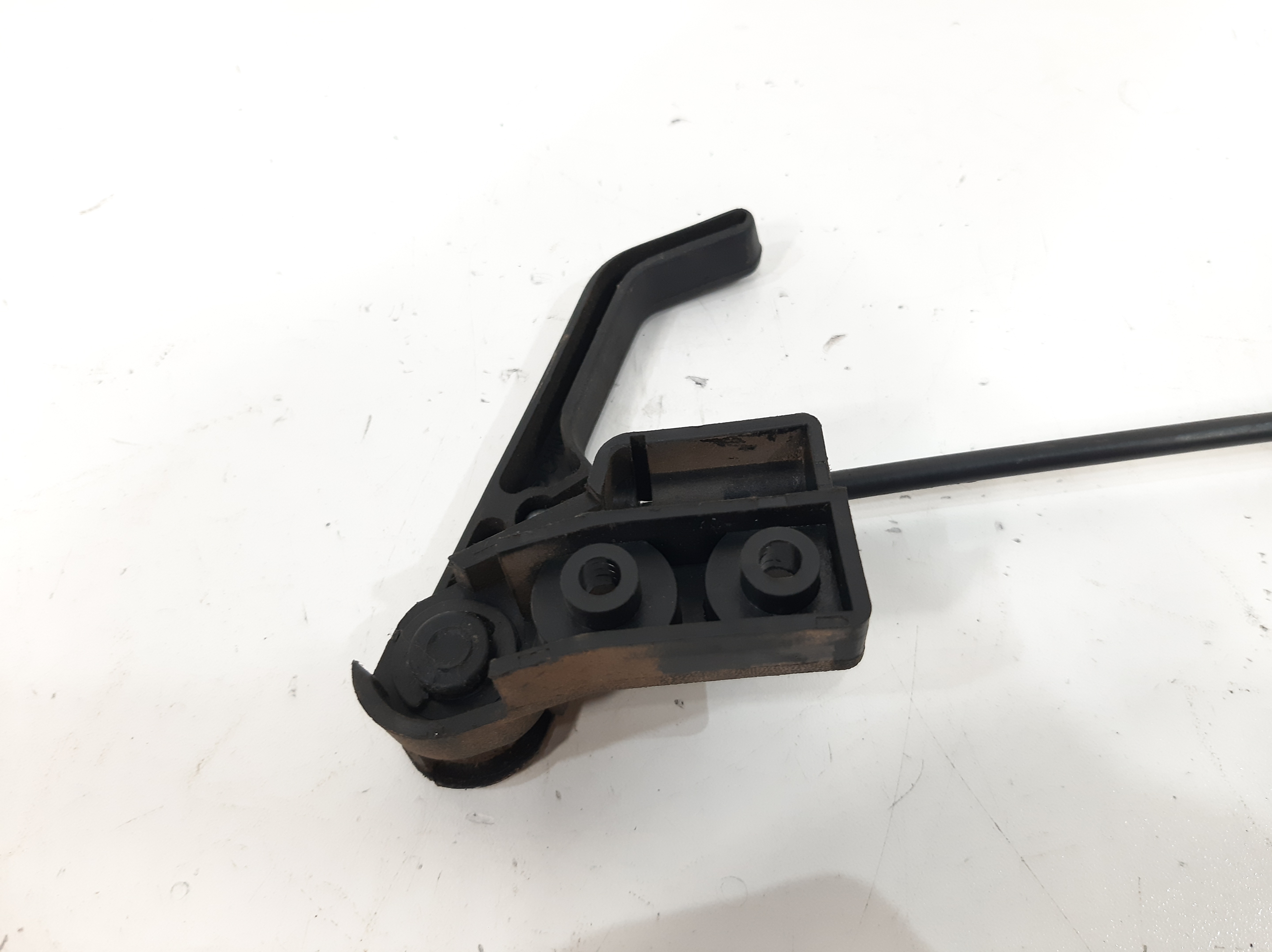 Fechadura Capô Caoa Chery Celer 1.5 2013 2014 2015 A 2017 2