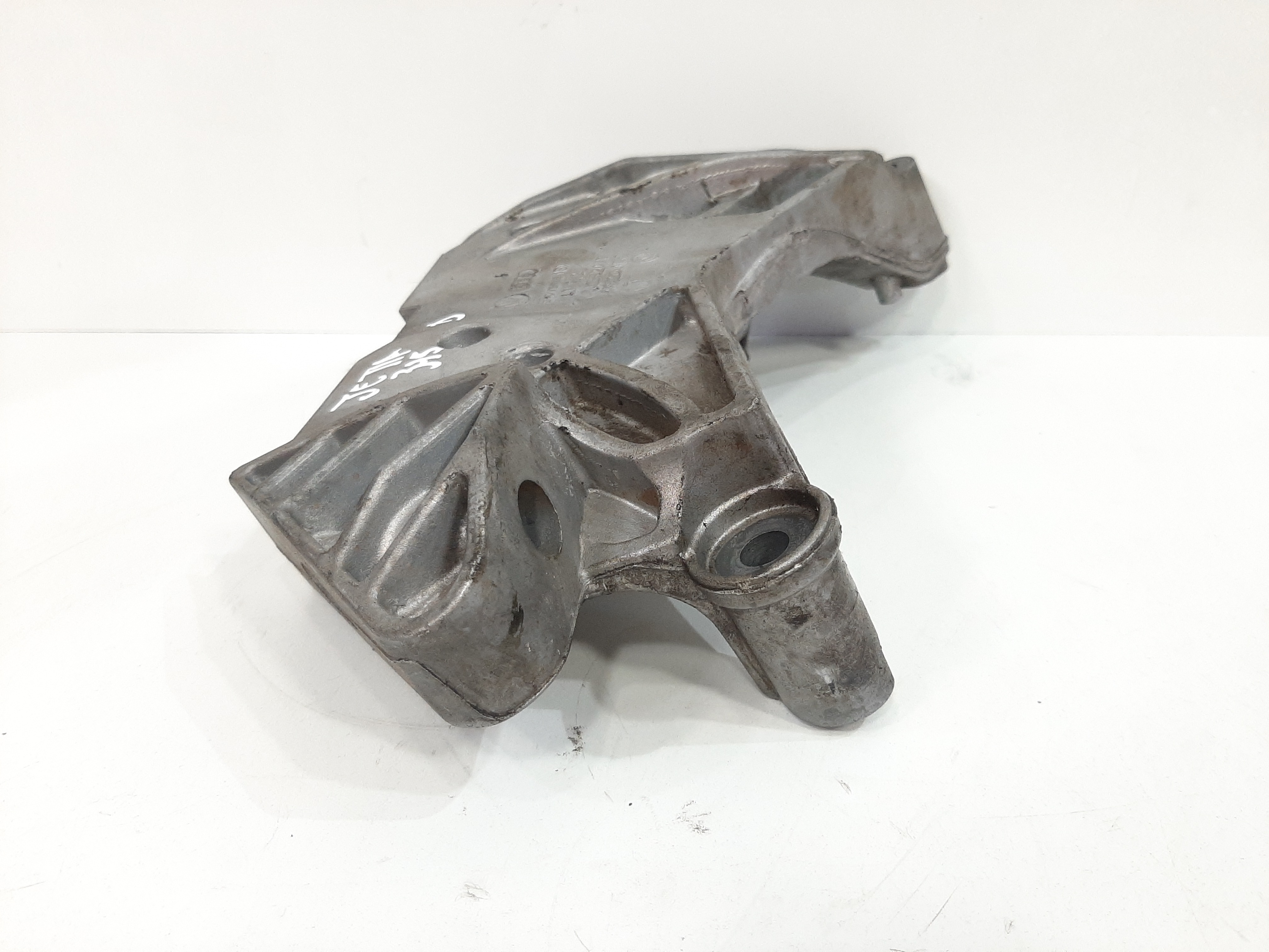 Suporte Coxim Motor Lado Direito Vw Jetta 2.0 Tsi 2011 A 17 2