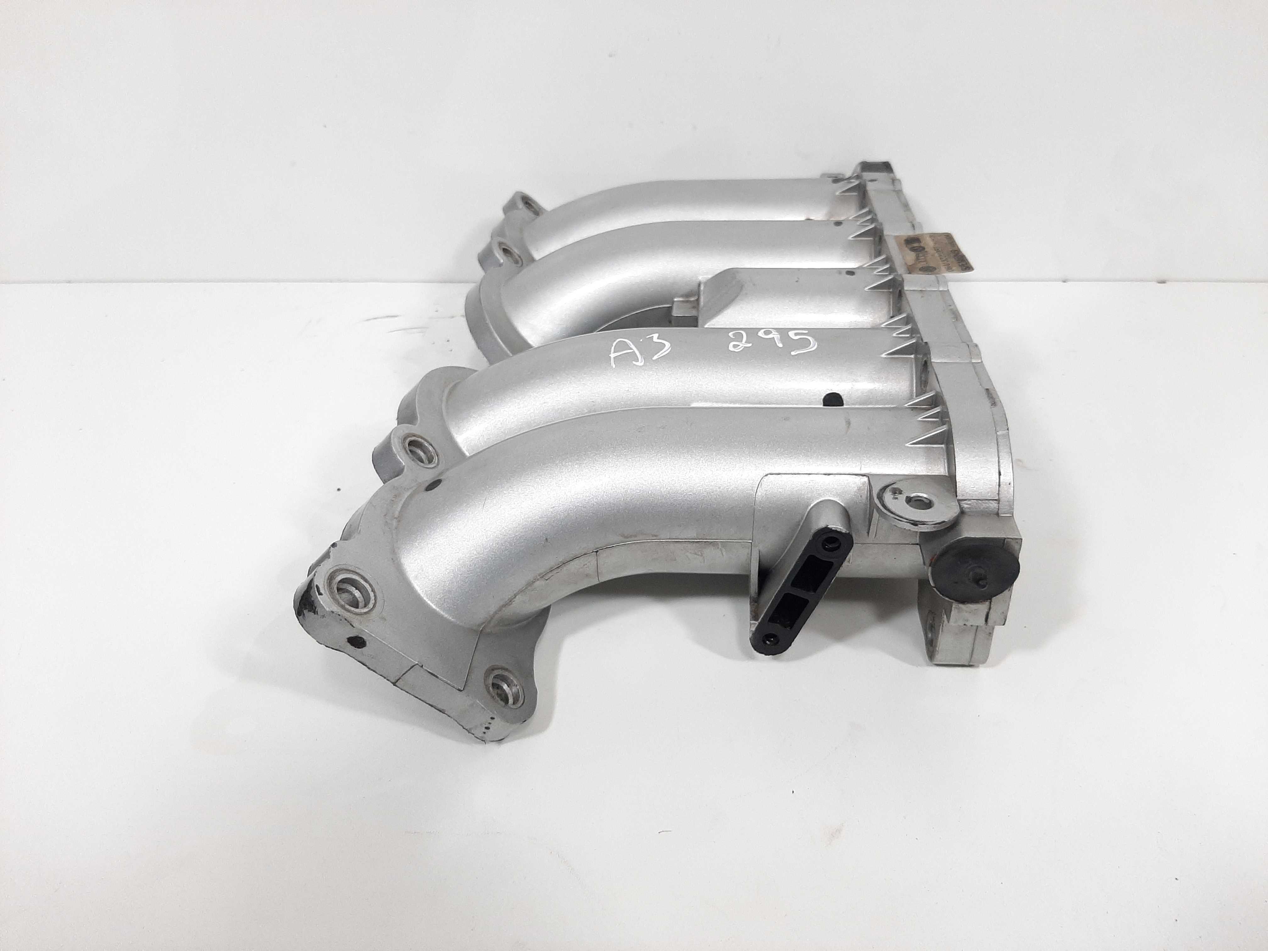Coletor De Admissão Audi A3 1.8 20v Gasolina 125cv 06a133925 8