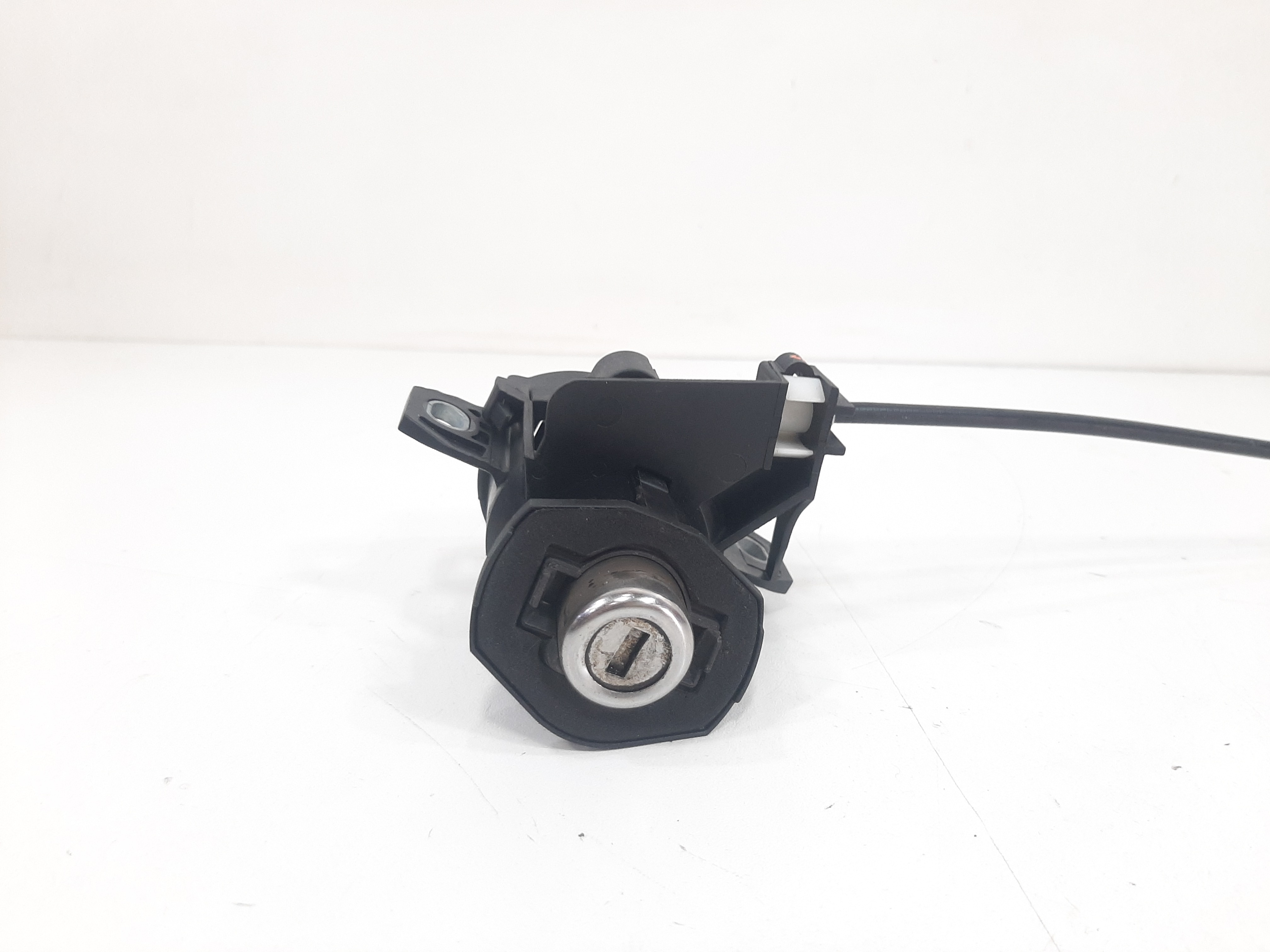 Fechadura Porta Malas Bmw 320i E90 2006 2007 2008 A 2012 7